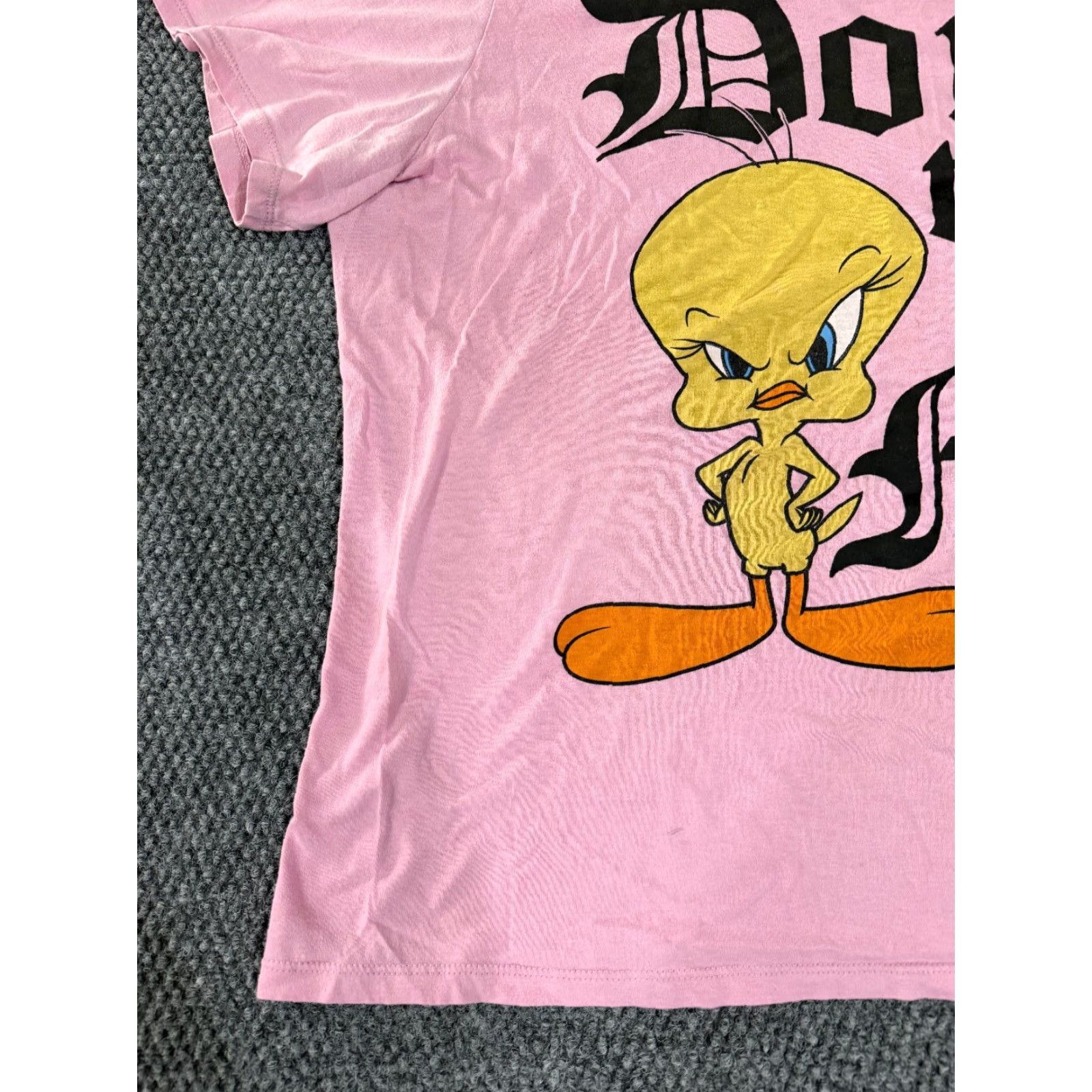 Vintage Looney Tunes T-Shirt Womens 4X Pink Tweety Cartoon Graphic Solid Short Sleeve Round Neck Plus Size Mens? Wait. Size XXL / US 16-18 / IT 52-54 - 6 Thumbnail