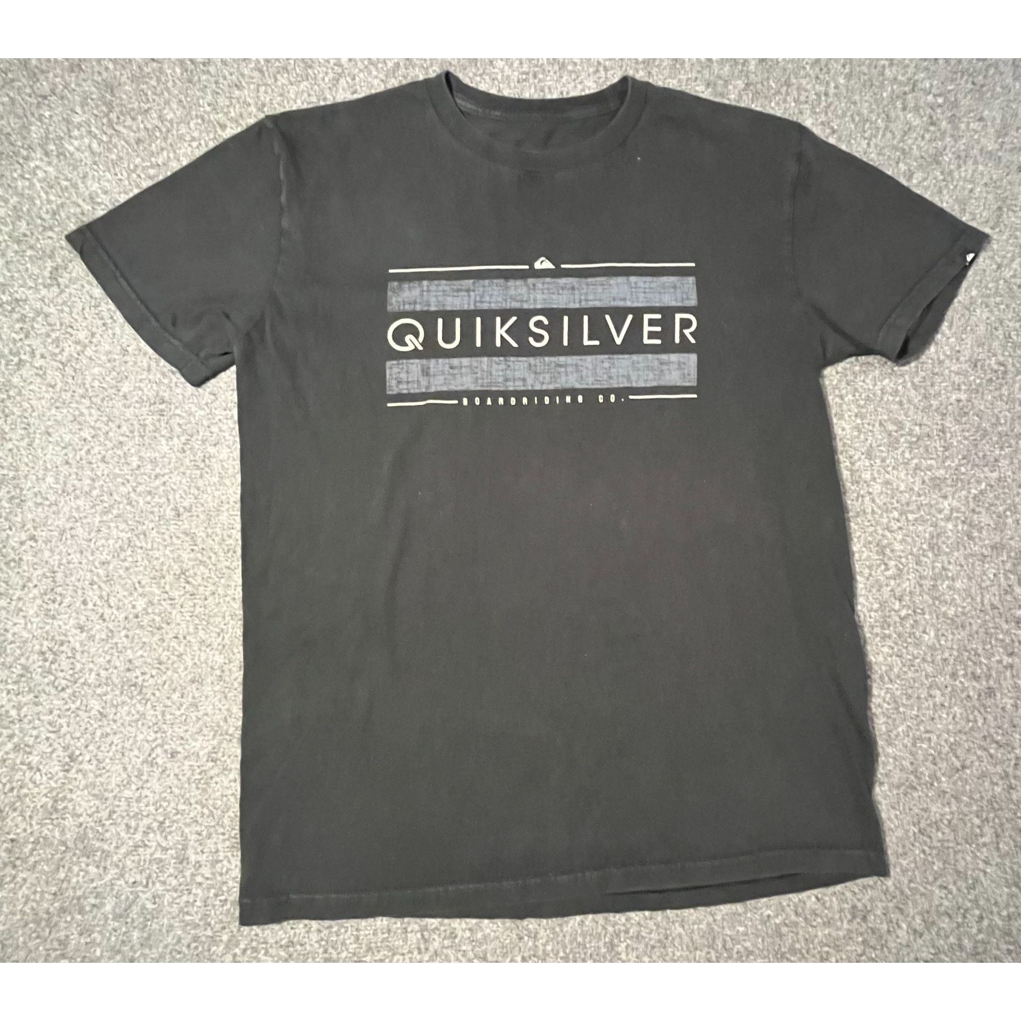 Quiksilver quicksilver shirt size large regular fit short sleeve surf s Size US L / EU 52-54 / 3 - 1 Thumbnail
