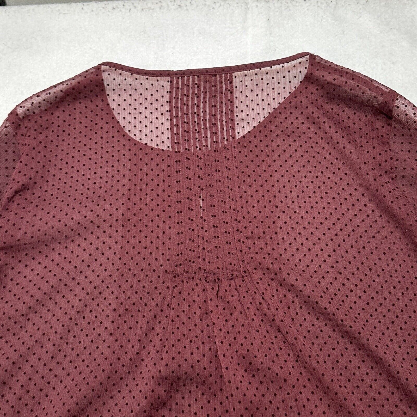 Old Navy Old Navy XXL Relaxed Crepe Burgundy Polka Dot Sheer Blouse Size XXL / US 16-18 / IT 52-54 - 11 Thumbnail