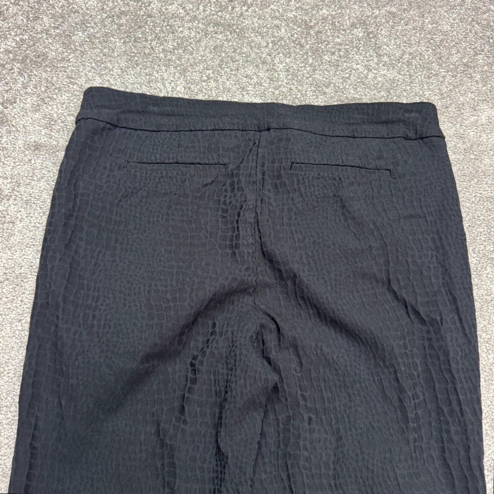 Vintage CHICO'S Pants Women 12R Black Jacquard Pull-On Straight Ankle Rayon/Spandex Womens Size 34" / US 12 / IT 48 - 3 Thumbnail