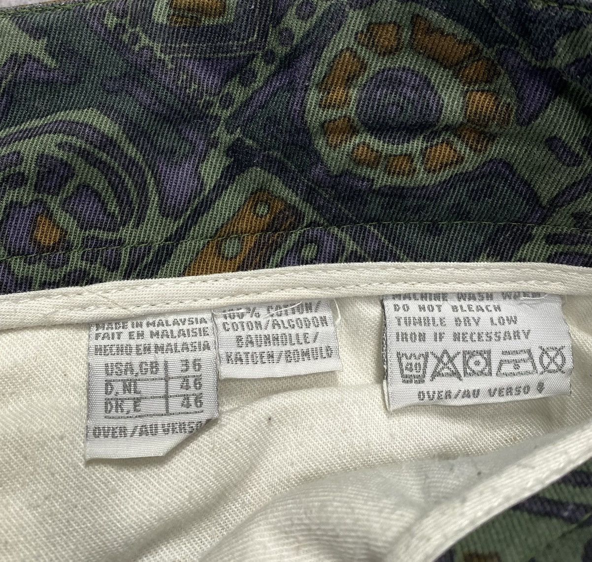 Liz Claiborne 90’s Vintage Claiborne Green Tribal Print Chino Shorts Size US 36 / EU 52 - 3 Thumbnail