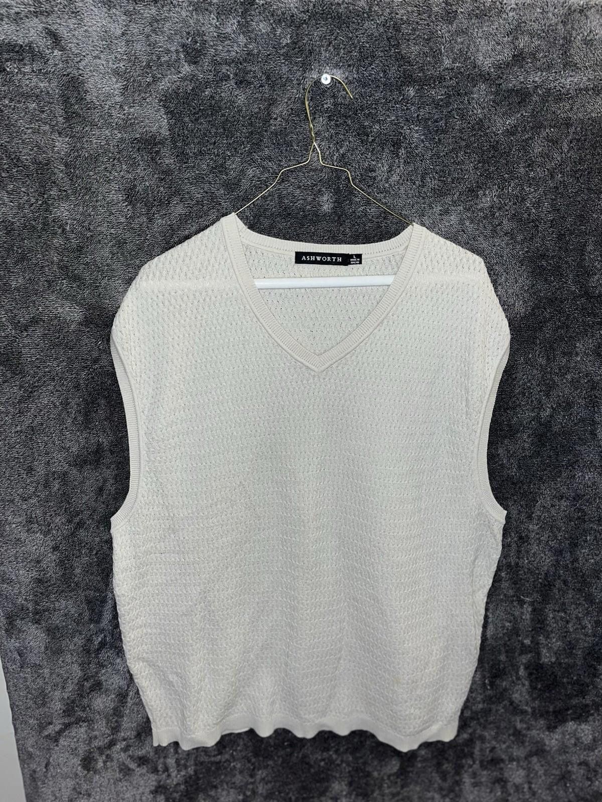 Ashworth Ashworth Textured V-Neck Sweater Vest - Size Large Size US L / EU 52-54 / 3 - 1 Thumbnail