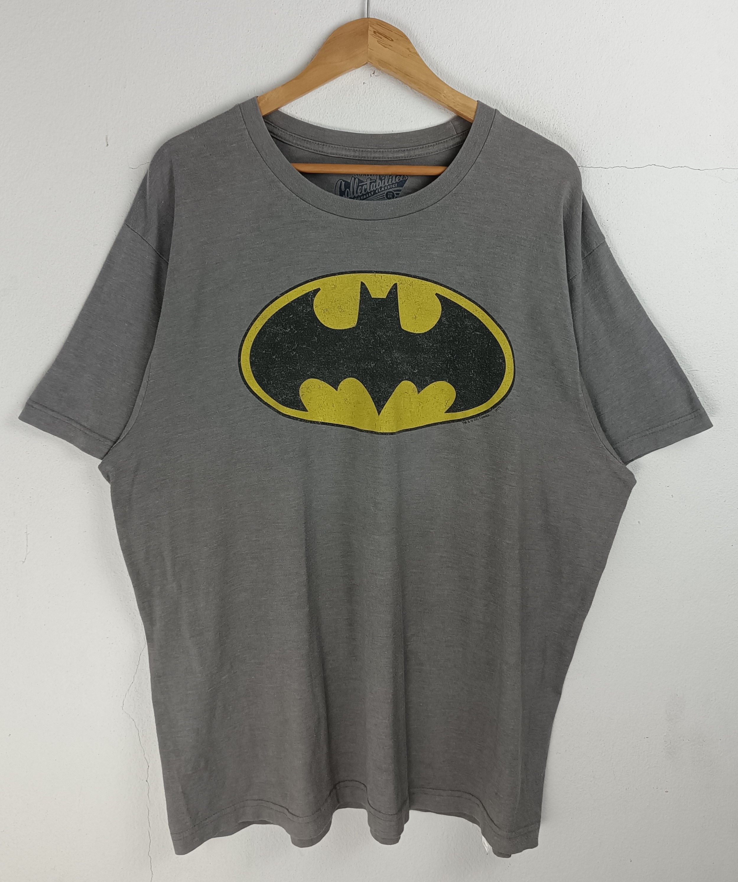DC Comics VINTAGE BATMAN CLASSIC LOGO DC COMICS SUPERHERO SUPERMAN Size US XXL / EU 58 / 5 - 3 Thumbnail