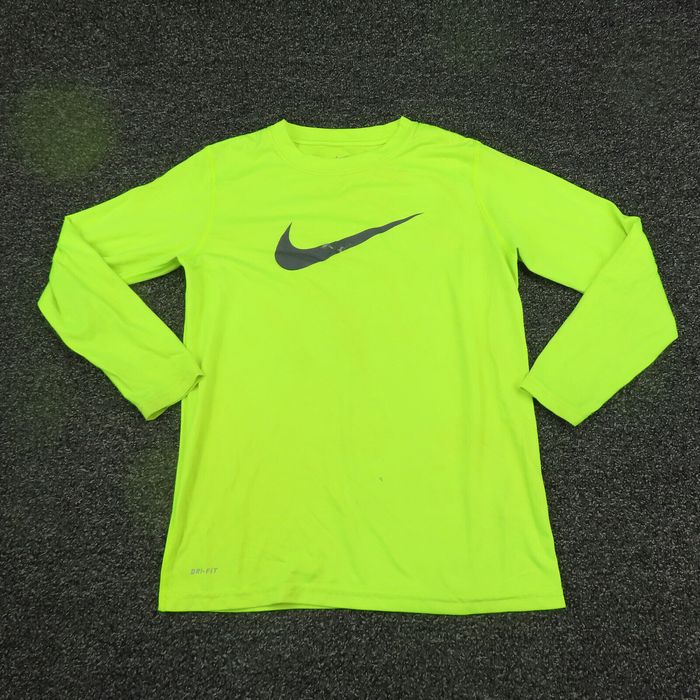 Pink and store yellow nike shirt