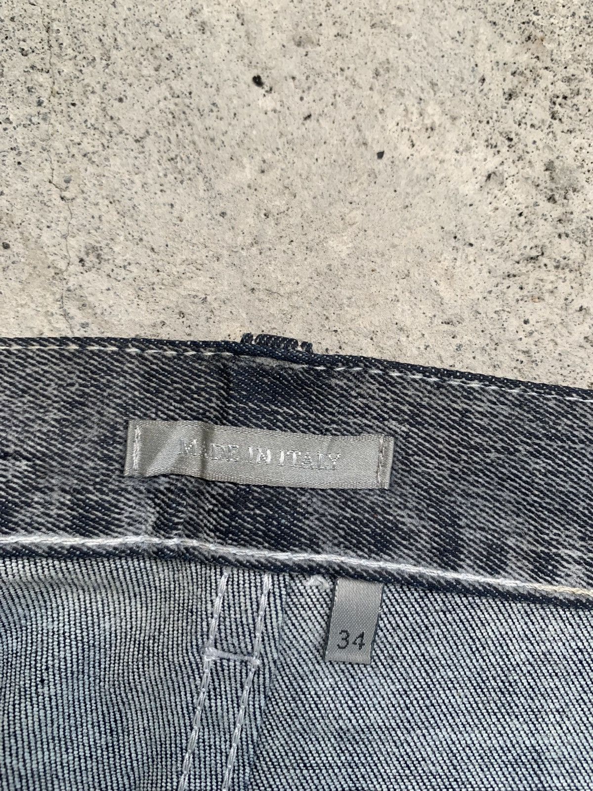 Dior Dior slim 17 regular washed denim pants Size US 29 - 8 Thumbnail