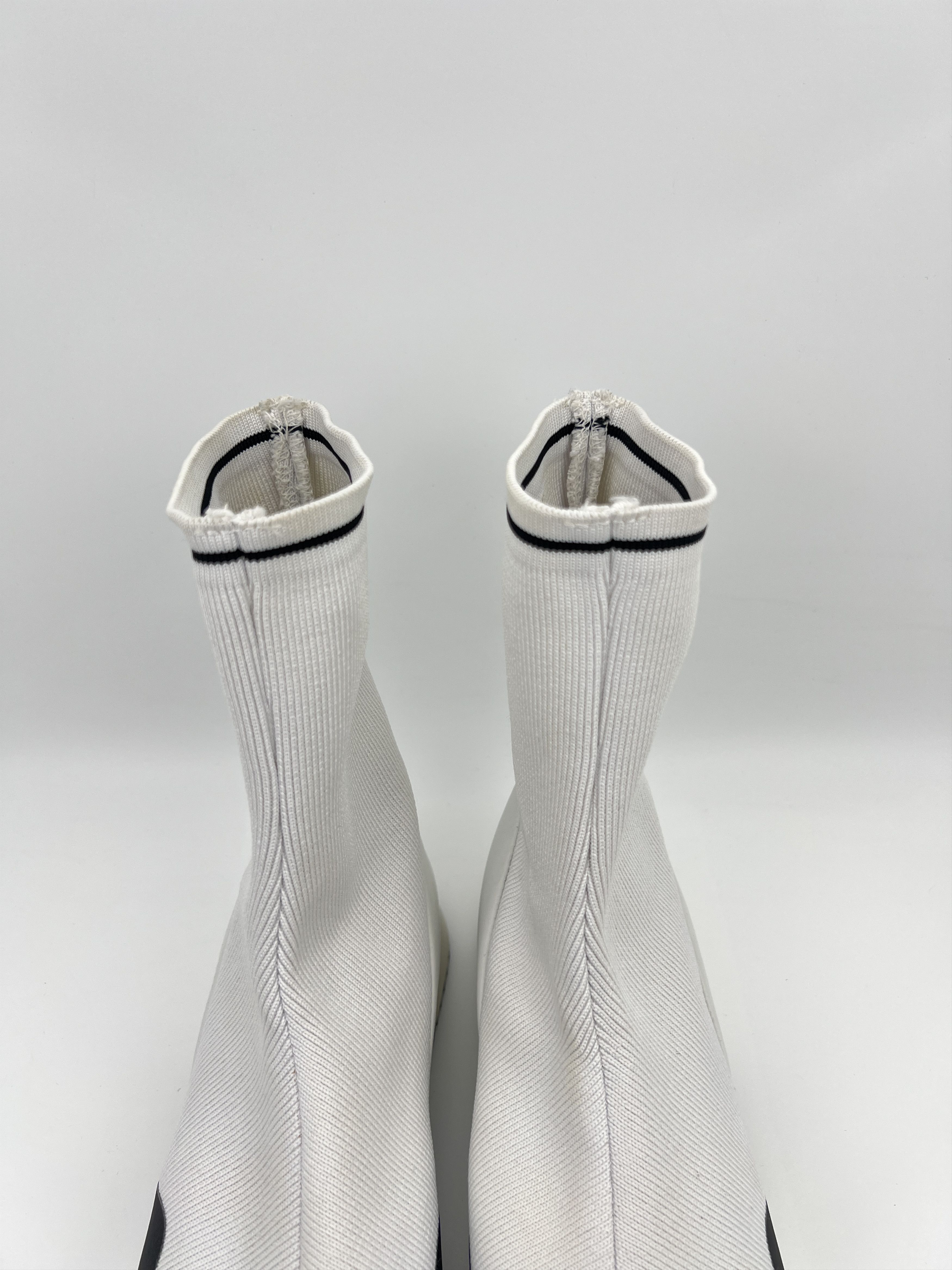 Dirk Bikkembergs Vintage Rare Bikkembergs Socks Style Ankle Boots Size US 8 / EU 41 - 9 Thumbnail