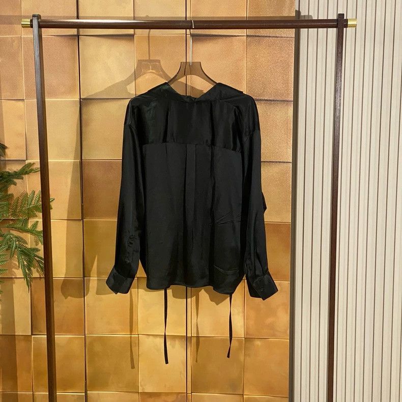 Loewe LOEWE Black embroidered logo silk shirt Size M / US 6-8 / IT 42-44 - 2 Thumbnail