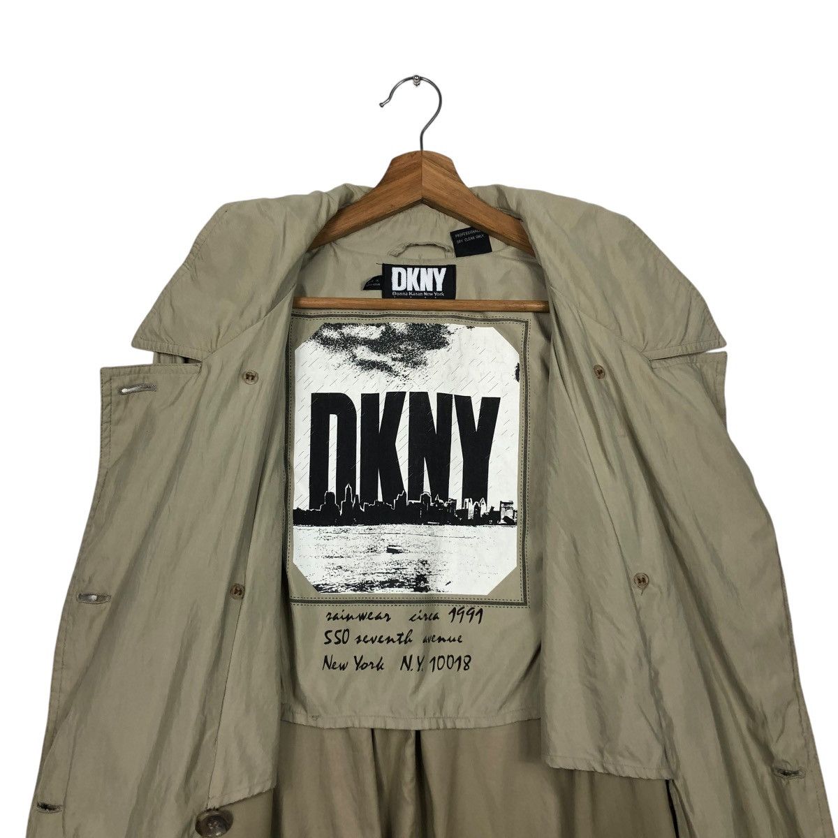 DKNY × Japanese Brand 🔥VINTAGE LONG JACKET DKNY BONDAGE PARACHUTE BIG LOGO LINING Size US M / EU 48-50 / 2 - 15 Thumbnail