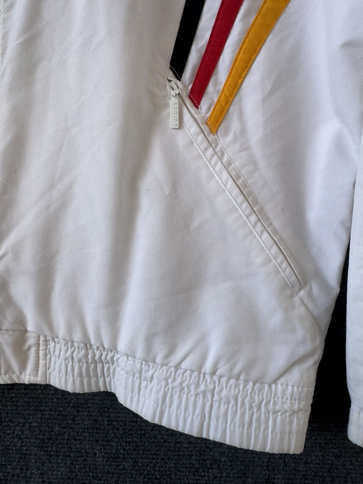 Other VINTAGE 90’s ADIDAS GERMANY 1996 WOVEN TRACK JACKET 🇩🇪🏆 Size US L / EU 52-54 / 3 - 7 Thumbnail