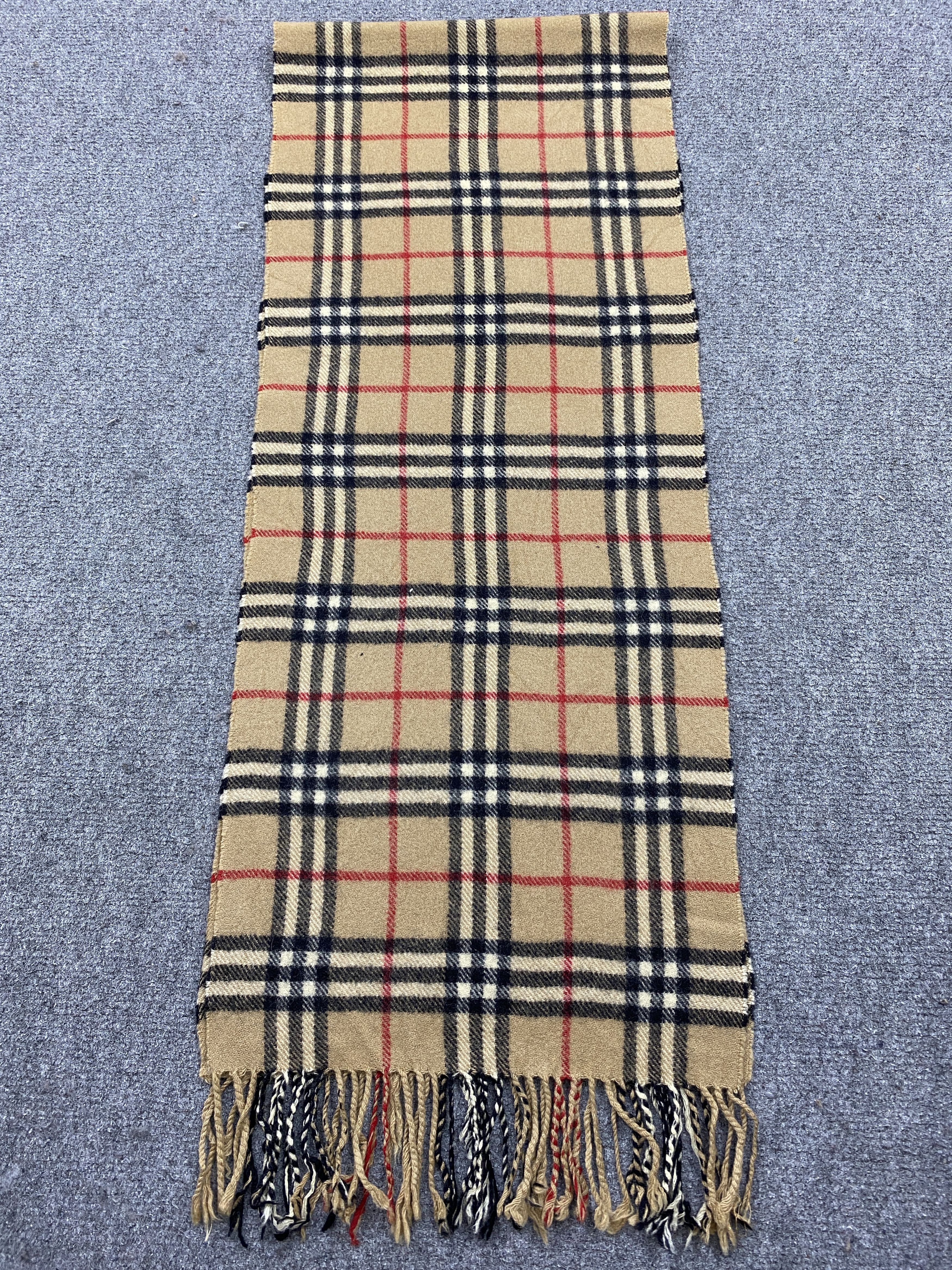 Burberry Burberry Novacheck Cashmere Scarf Muffler / Neckwear SC0187 Size ONE SIZE - 6 Thumbnail