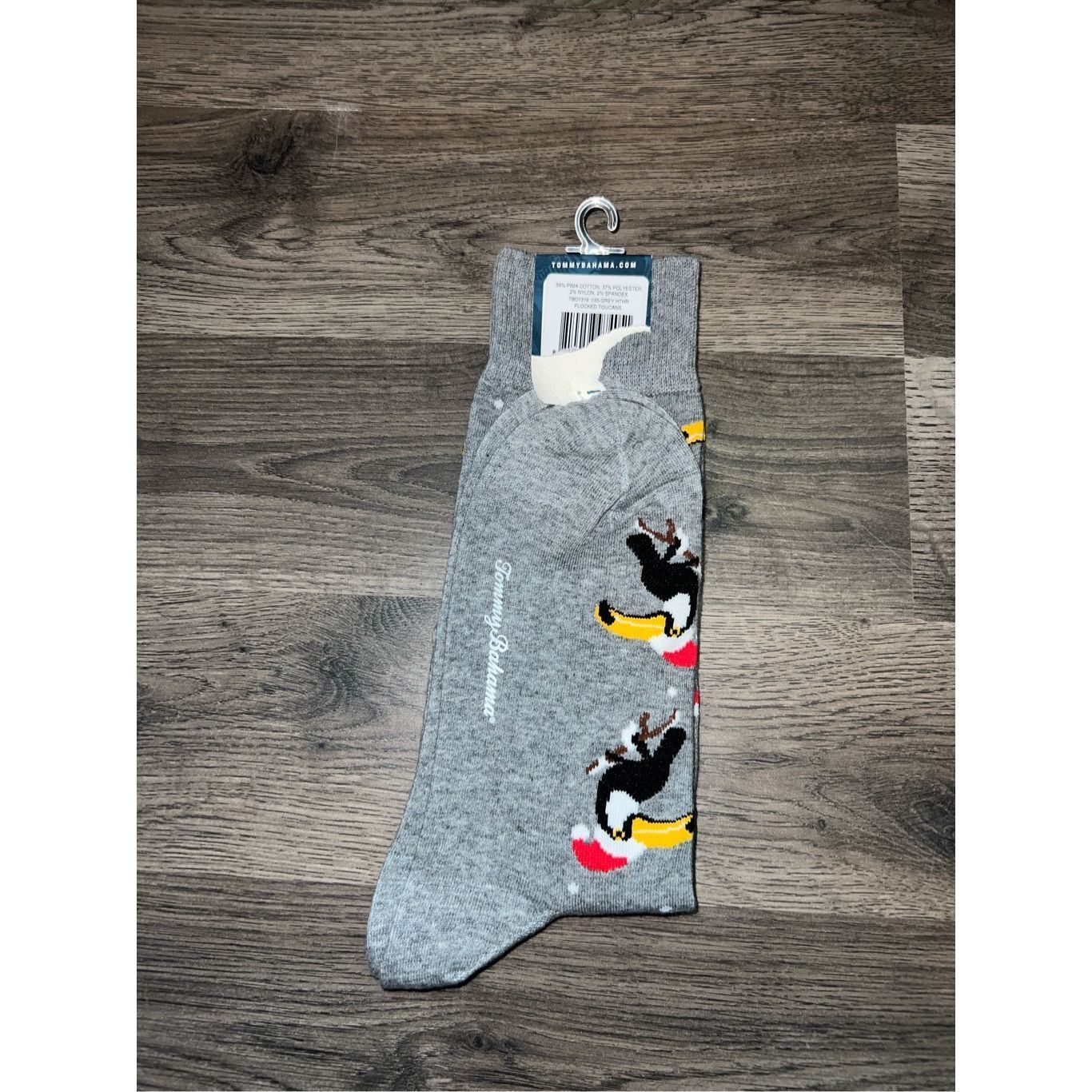 Tommy Bahama Tommy Bahama Men’s Fine Hosiery Grey Toucans Christmas Socks Size ONE SIZE - 4 Thumbnail