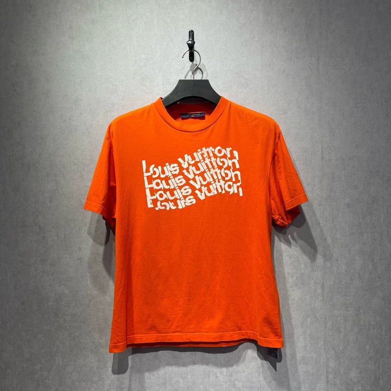 Louis Vuitton Louis Vuitton Orange logo short sleeve T-shirt Size US M / EU 48-50 / 2 - 1 Thumbnail
