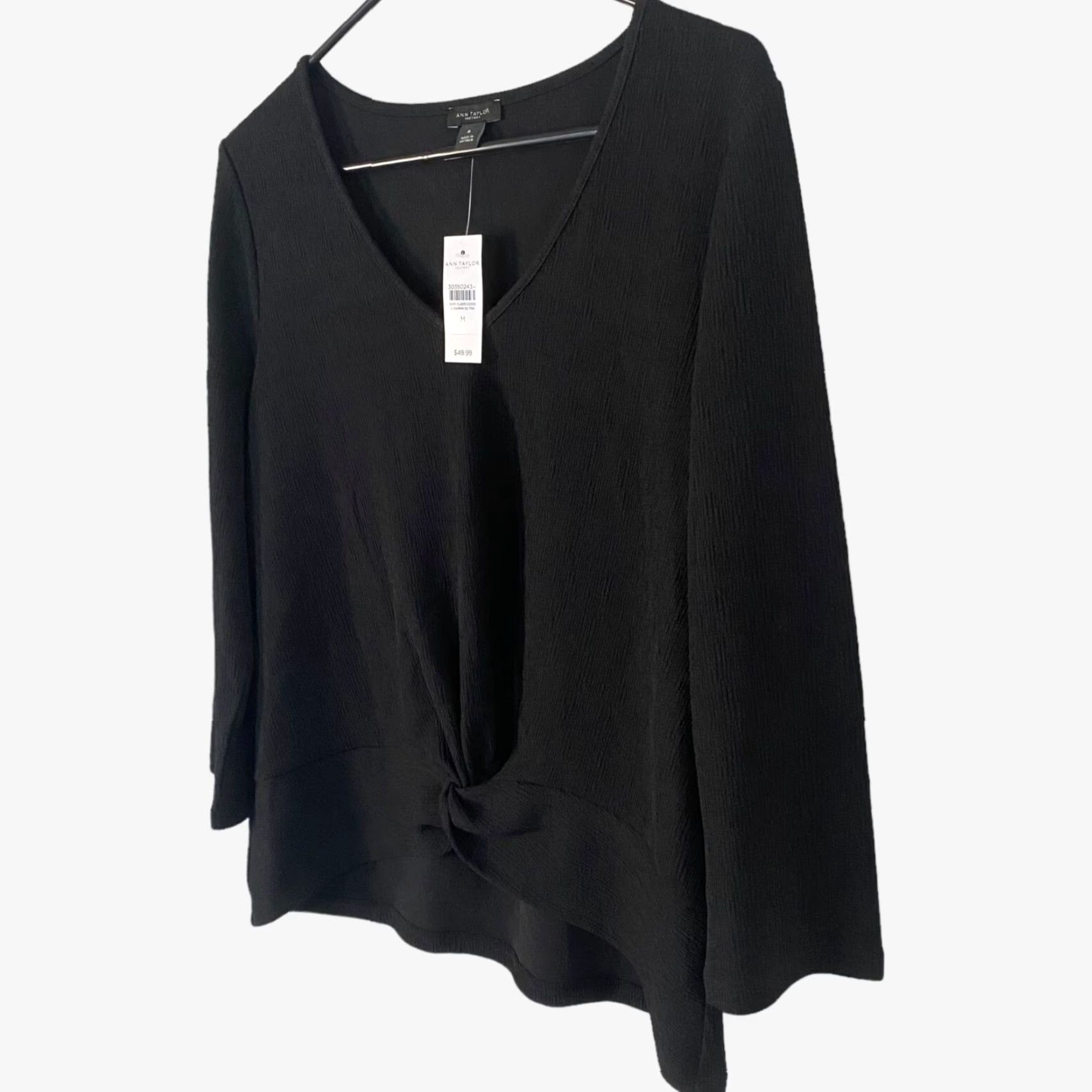 Ann Taylor Ann Taylor Crinkle Crepe V-Neck Blouse Black Womens Medium 3/4-Sleeve Blouse Size M / US 6-8 / IT 42-44 - 2 Thumbnail