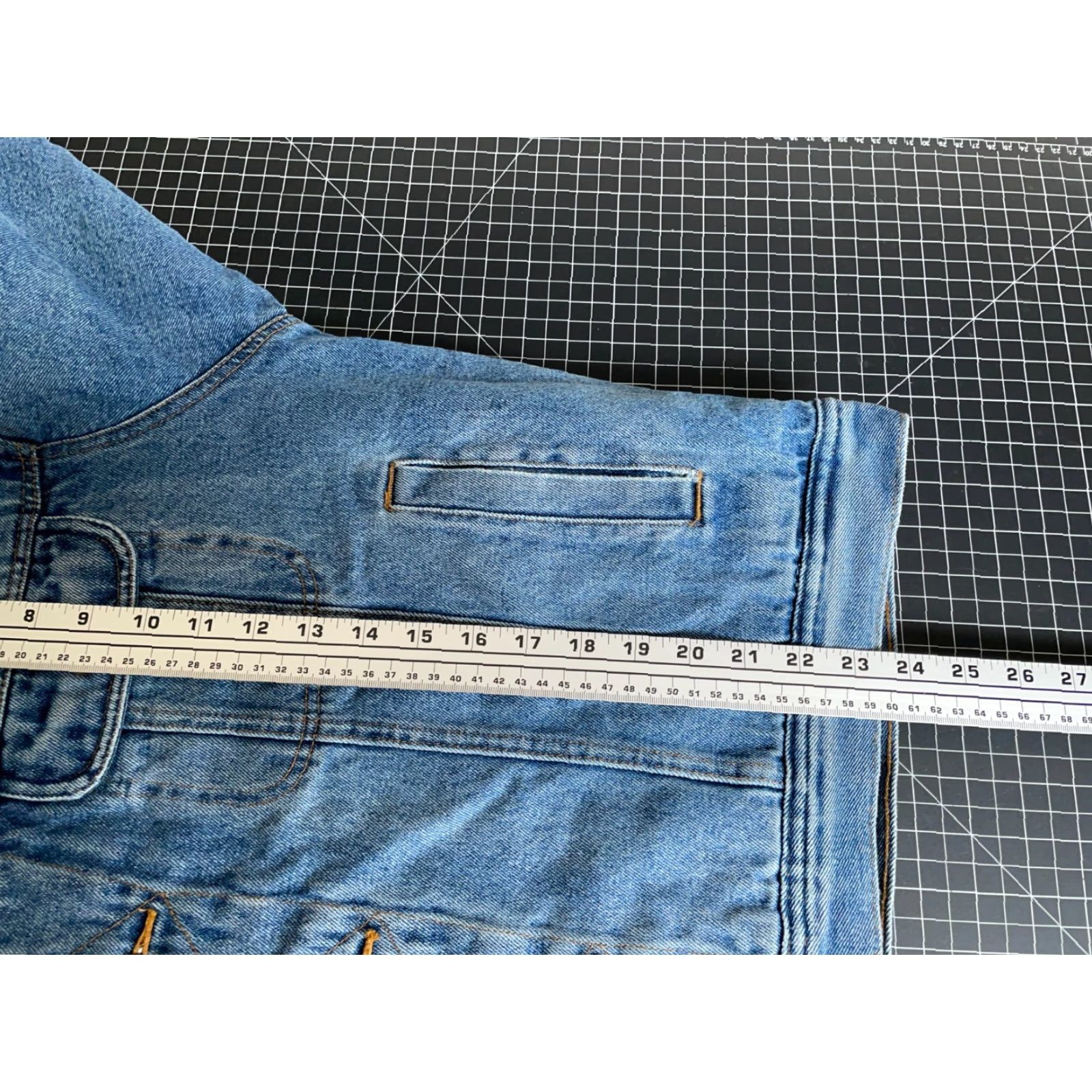 Wrangler VTG Wrangler Sherpa Lined Jean Jacket Men's Large Blue Denim 90s Grunge Trucker Size US 33 - 7 Thumbnail