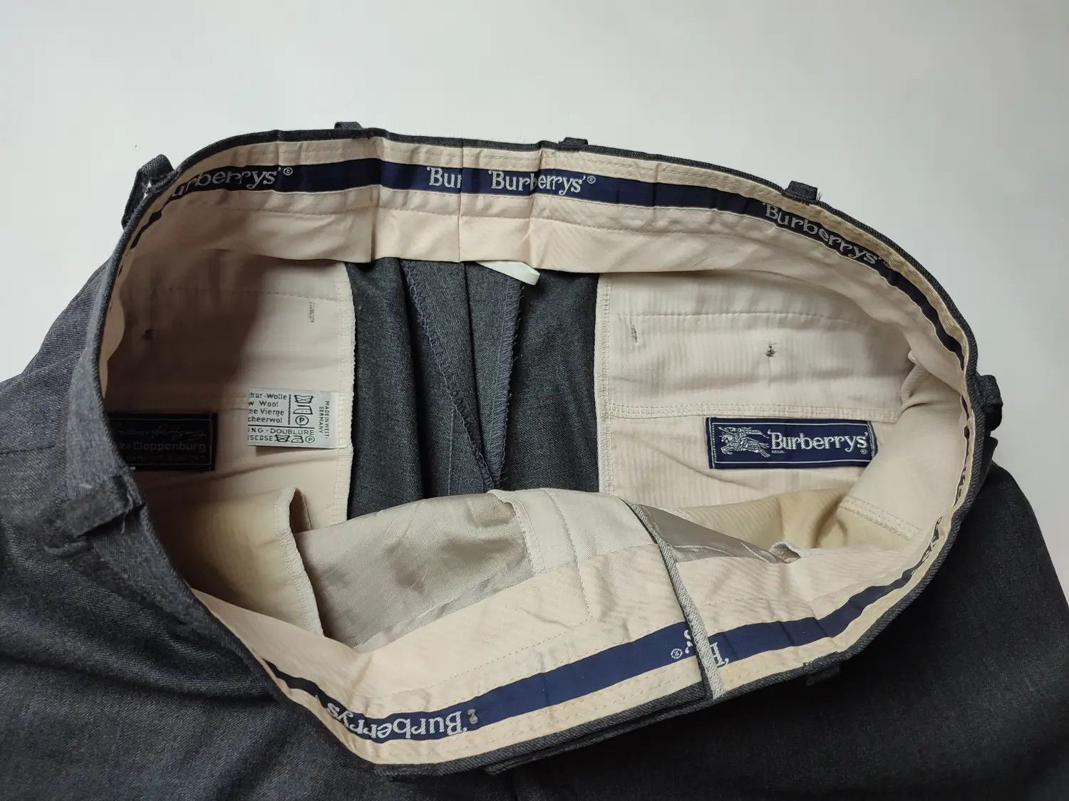 Burberry Burberry's Vintage Wool Casual Pants Size US 34 / EU 50 - 10 Thumbnail