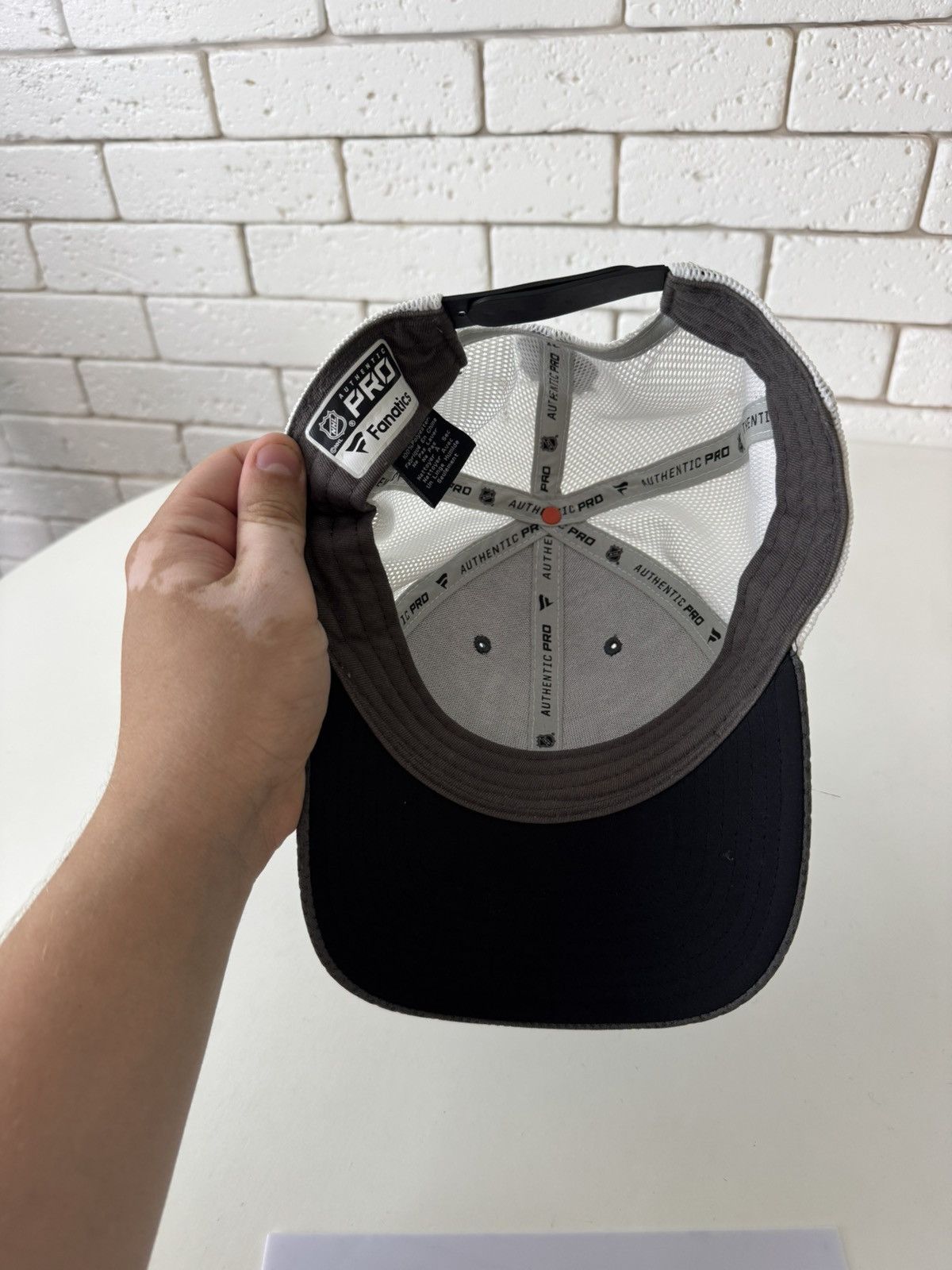 NHL Golden knights cap hat Size ONE SIZE - 4 Thumbnail