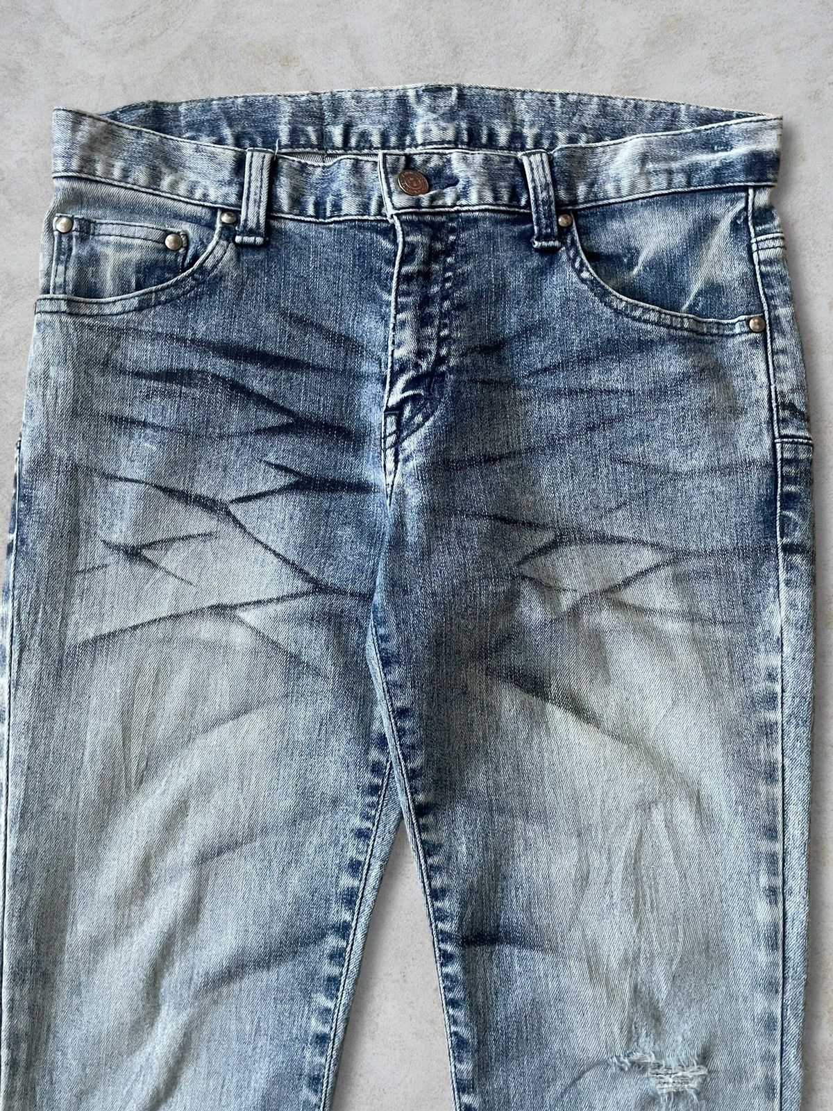 Tornado Mart Tornado Mart Sick FadeWash Black Whiskered Ripped Slim Jeans Size 30" / US 8 / IT 44 - 3 Thumbnail