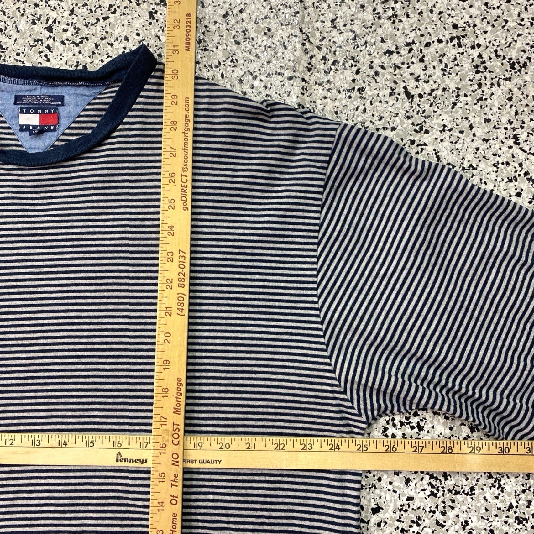 Tommy Hilfiger VINTAGE Tommy Hilfiger T Shirt Long Sleeve Striped USA Flag Embroidered XXL Gray Crew Neck Mens 90s Classic USA Size US XXL / EU 58 / 5 - 3 Thumbnail