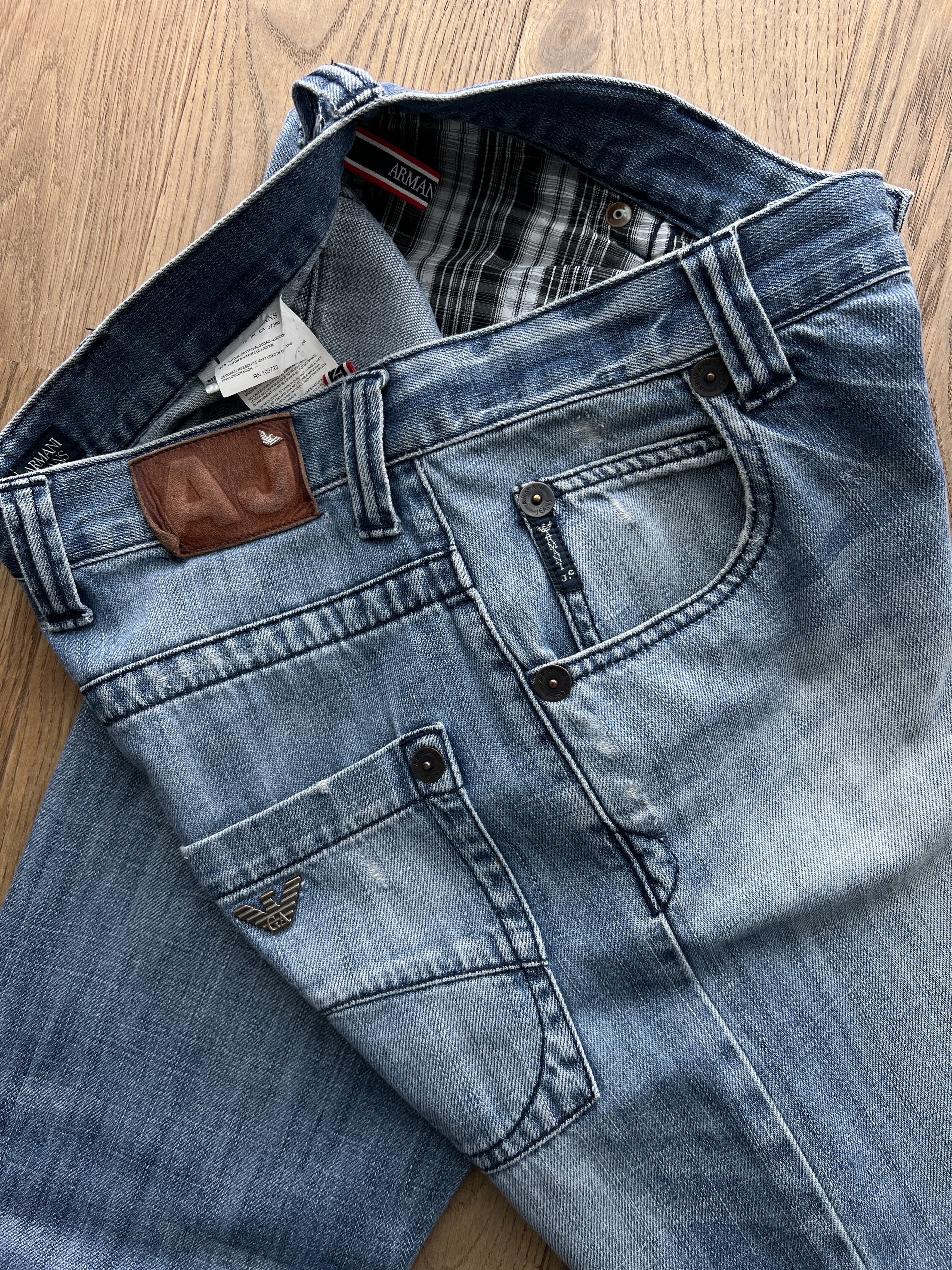 Armani Y2K Armani retro vintage 00s blue denim jeans slim straight Size US 32 / EU 48 - 12 Thumbnail