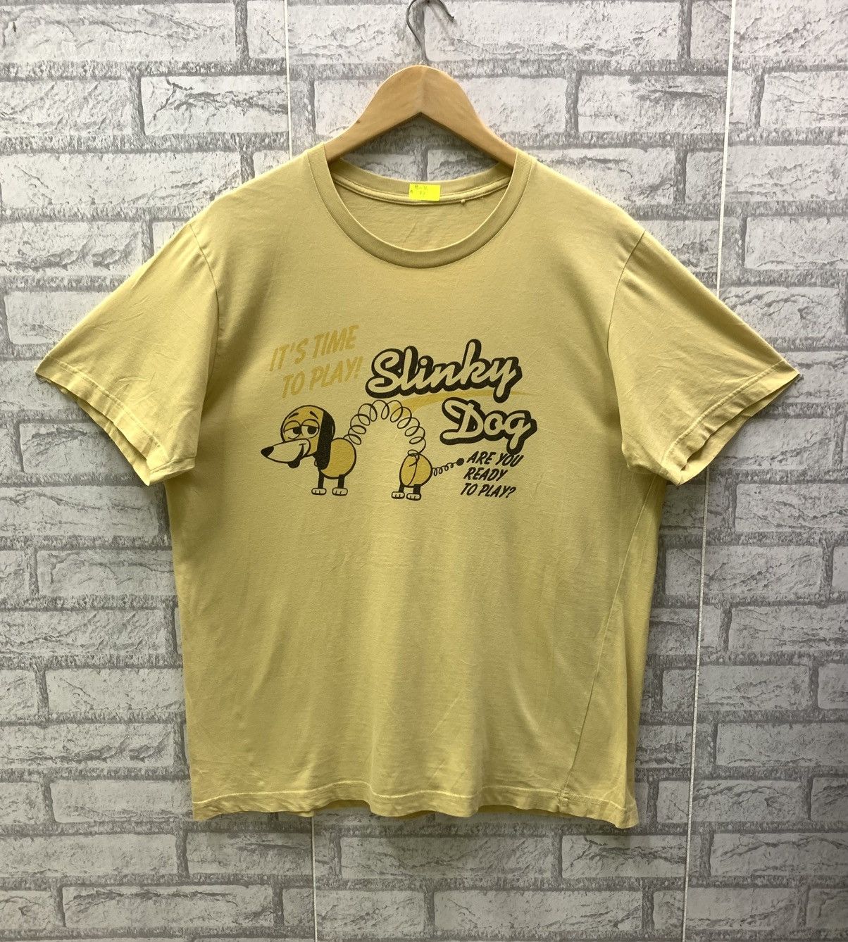 Cartoon Network × Japanese Brand × Uniqlo Slinky Dog T-shirts Size US L / EU 52-54 / 3 - 1 Thumbnail