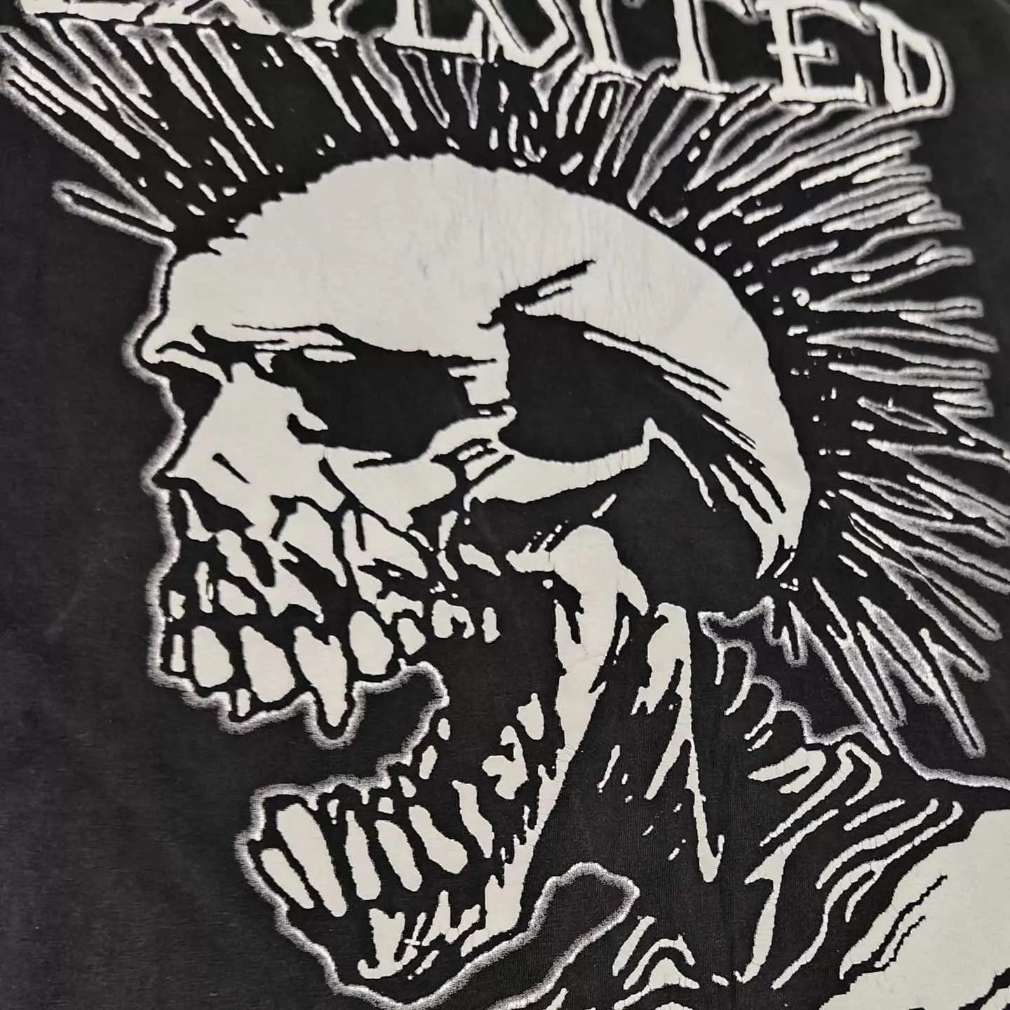 Band Tees × Vintage THE EXPLOITED 1998 Vintage Total Chaos T-Shirt XL - Punk Size US XL / EU 56 / 4 - 4 Thumbnail
