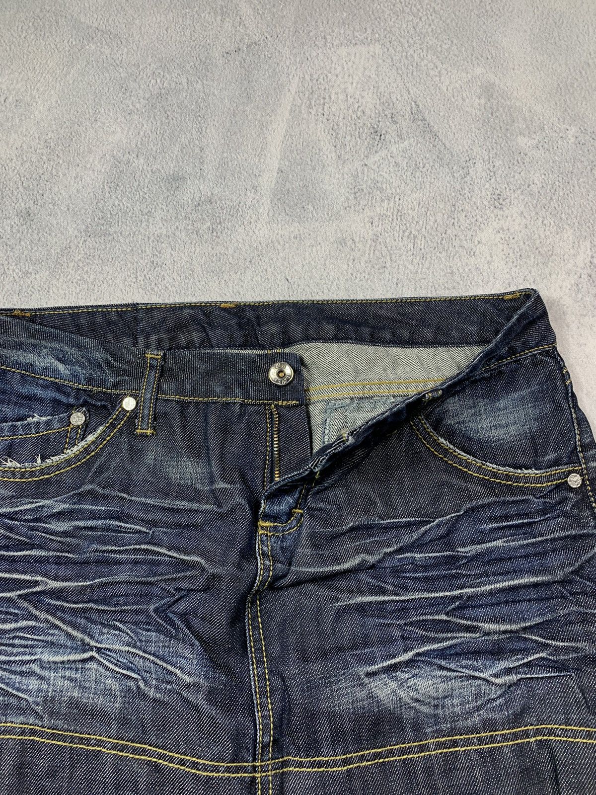 Japanese Brand × Vintage Vintage Y2K denim mini skirt streetwear style size 30 Size 30" / US 8 / IT 44 - 4 Thumbnail