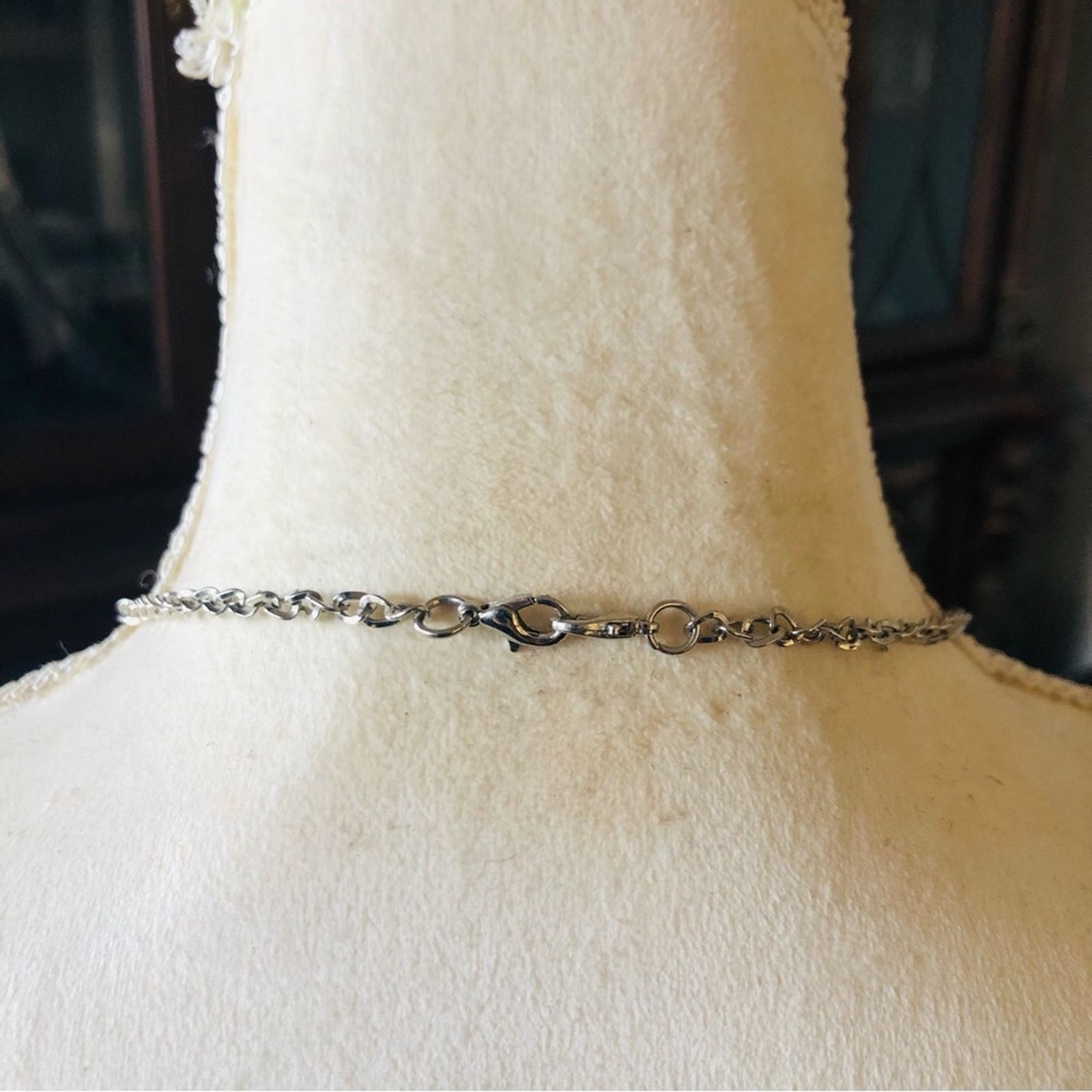 Jewelry Faceted silver sparkle beaded chain necklace Size ONE SIZE - 7 Thumbnail