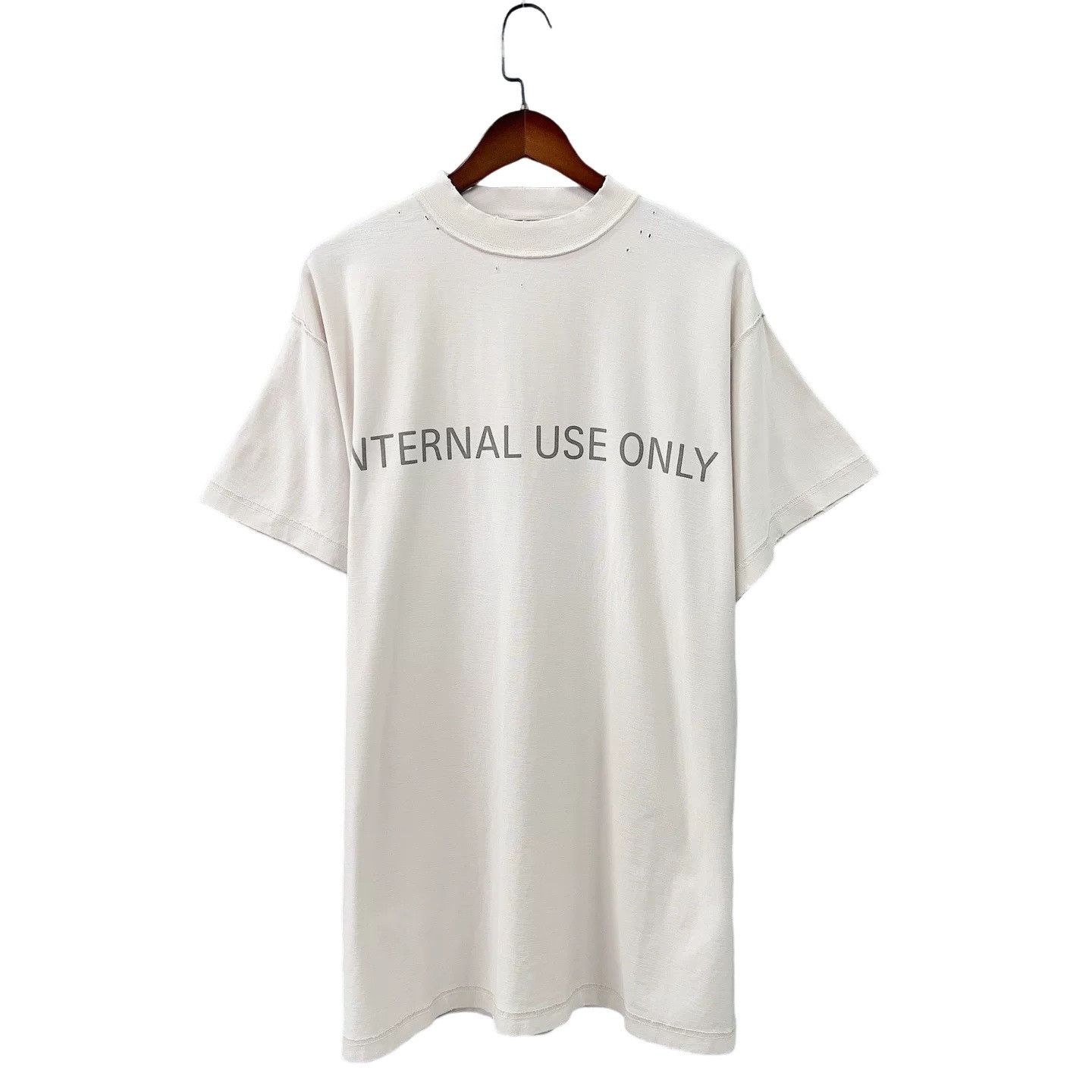 Balenciaga Balenciaga Internal Use Only T-Shirt Size S Size US S / EU 44-46 / 1 - 1 Thumbnail