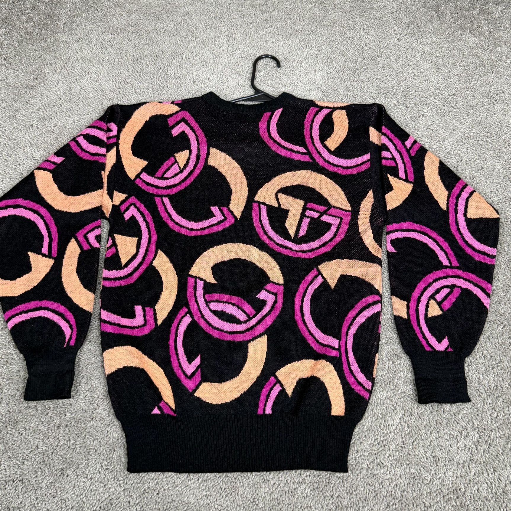 Vintage VINTAGE Tyrolia by HEAD Sweater Mens M Black Graphic Knit Pullover 80s Size US M / EU 48-50 / 2 - 7 Thumbnail