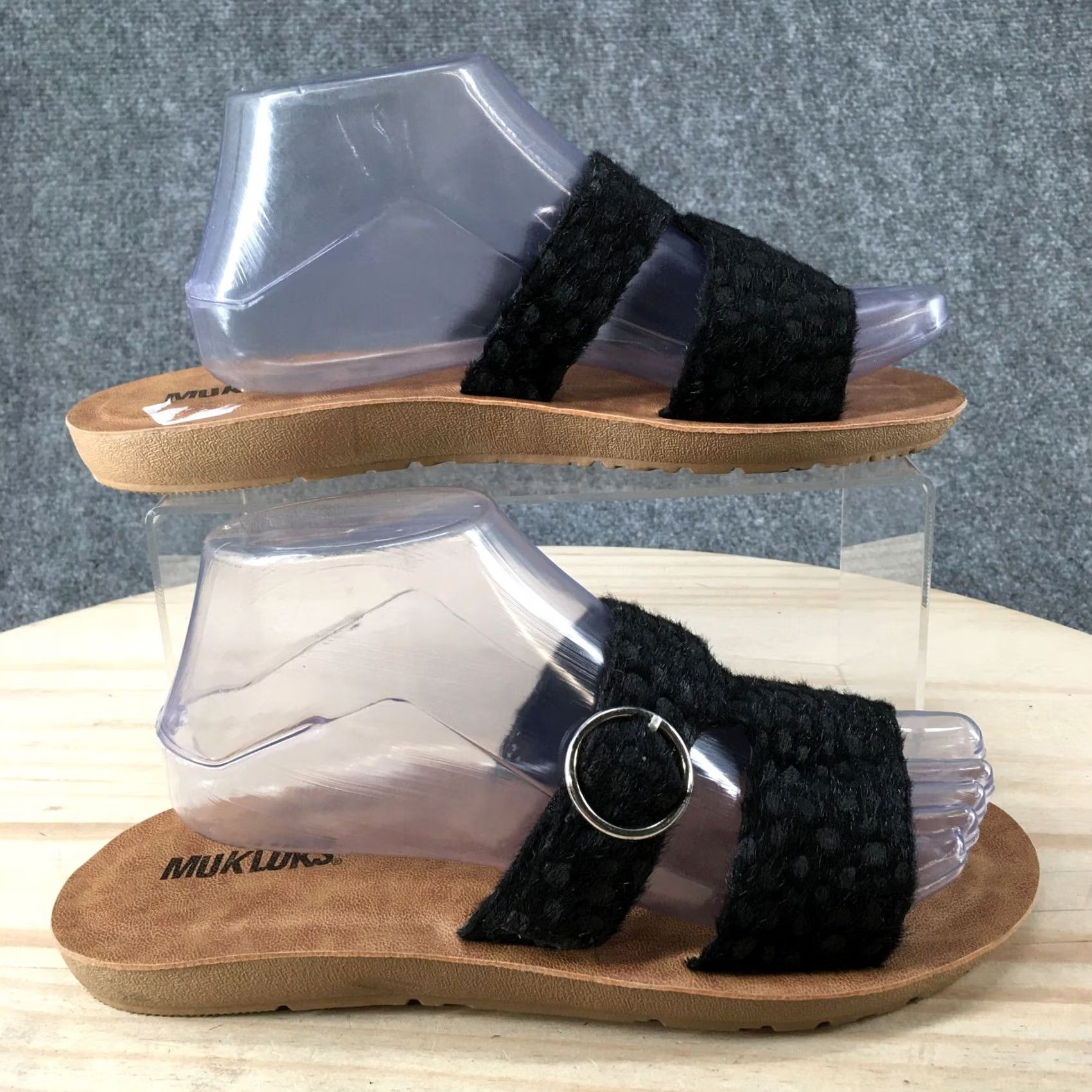 Vintage Muk Luks About You Sandals Womens 9 Casual Slip On Flats Slide Black Fabric Shoes Womens Footwear Slide Size US 9 / IT 39 - 2 Thumbnail