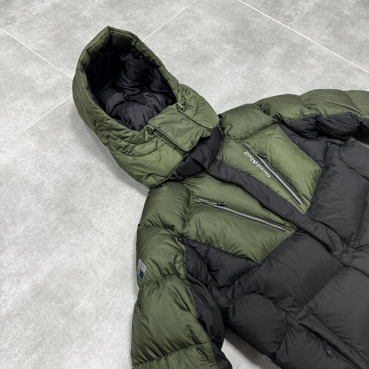 Montbell Montbell Multi Pocket Puffer Down Jacket Men Dark Green Size US L / EU 52-54 / 3 - 5 Thumbnail