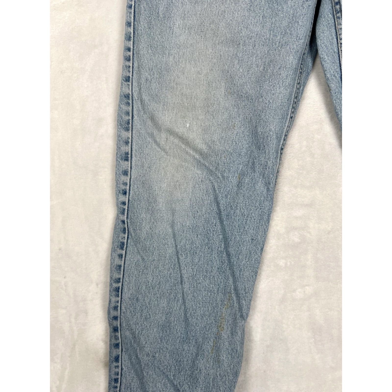 Levi's VINTAGE Levi's Jeans Mens 36x34 Blue Light Wash Relaxed Straight Leg Denim Mexico Size US 36 / EU 52 - 3 Thumbnail