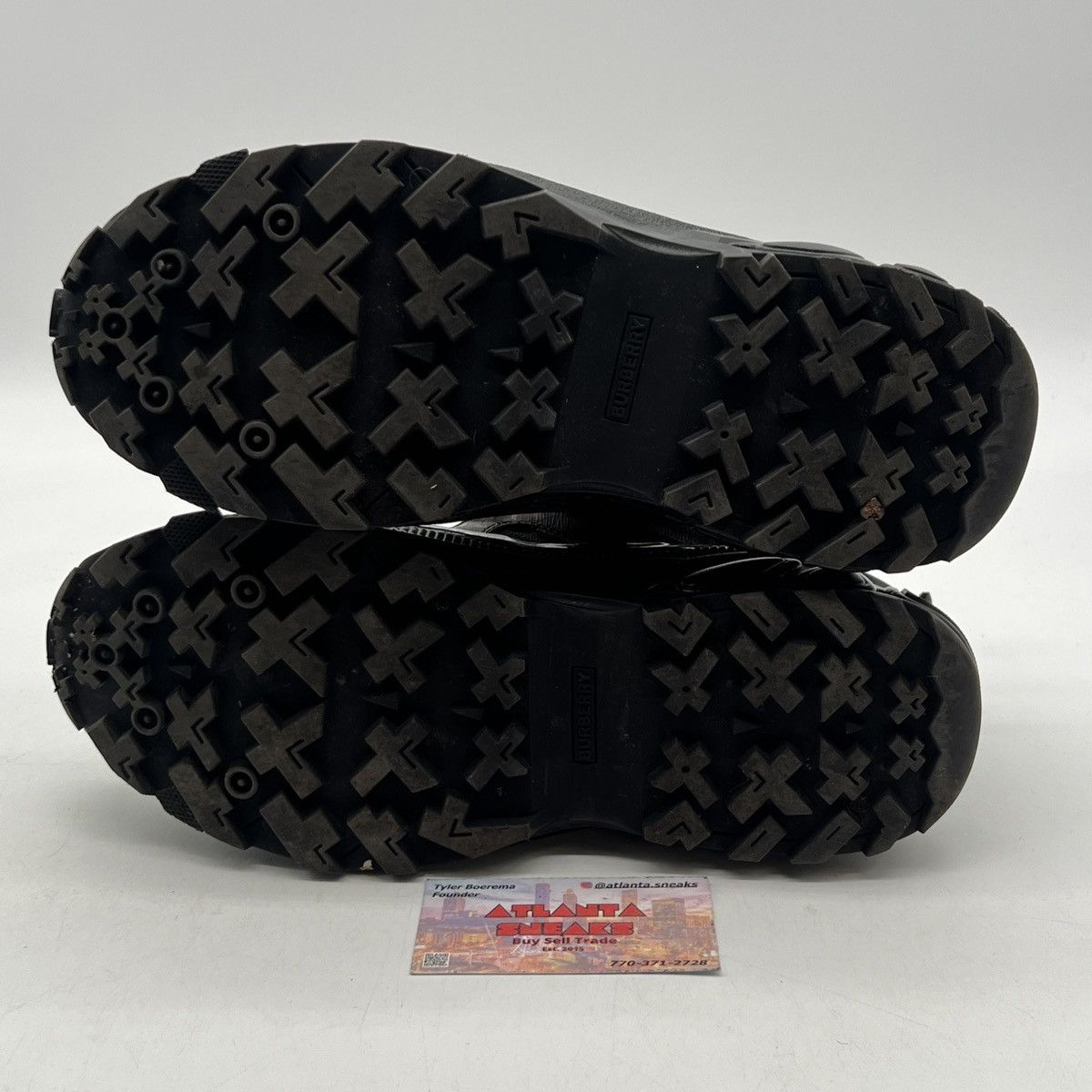 Burberry Burberry Arther monogram print e-canvas Wmns Size US 8.5 / EU 41-42 - 7 Thumbnail