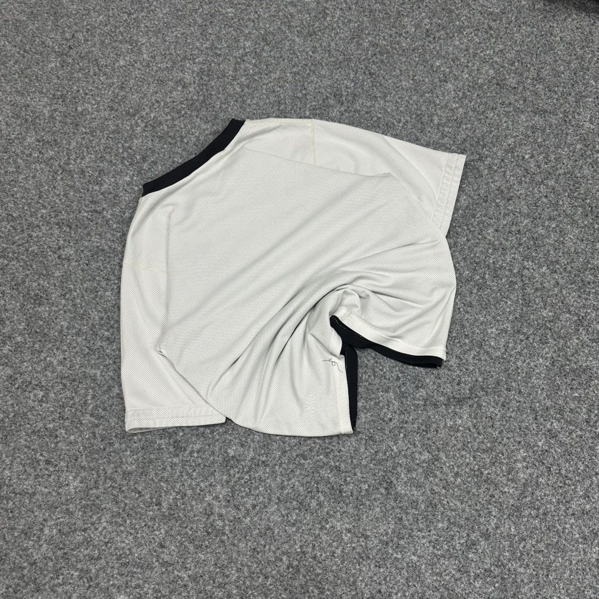 If Six Was Nine VTG Nike Double Side T-shirts Black / White Small Logo Size US M / EU 48-50 / 2 - 2 Thumbnail