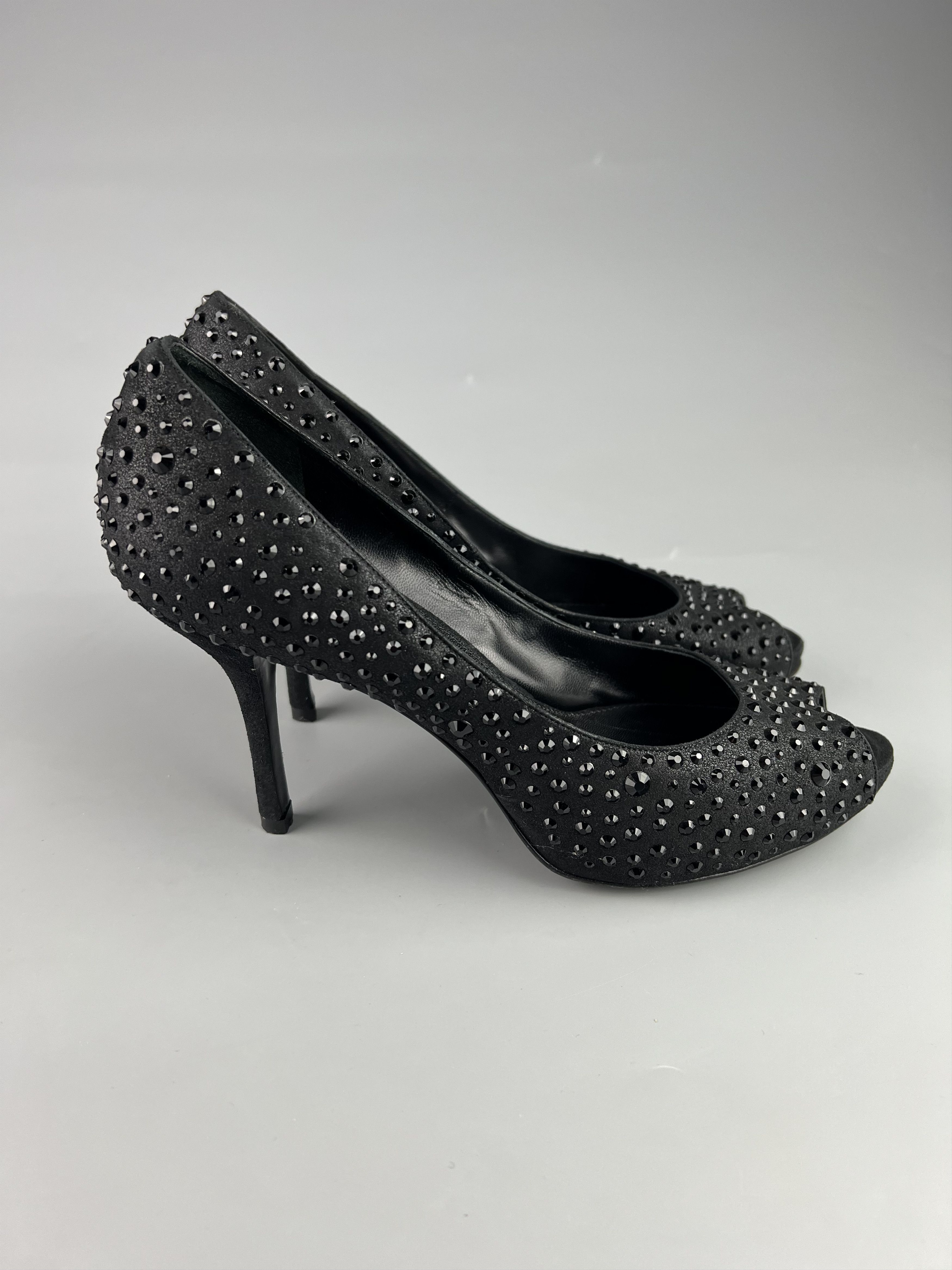 Other Rodo Black Crystals Rhinestones Pumps Shoes Size 39.5 Size US 8.5 / IT 38.5 - 1 Thumbnail