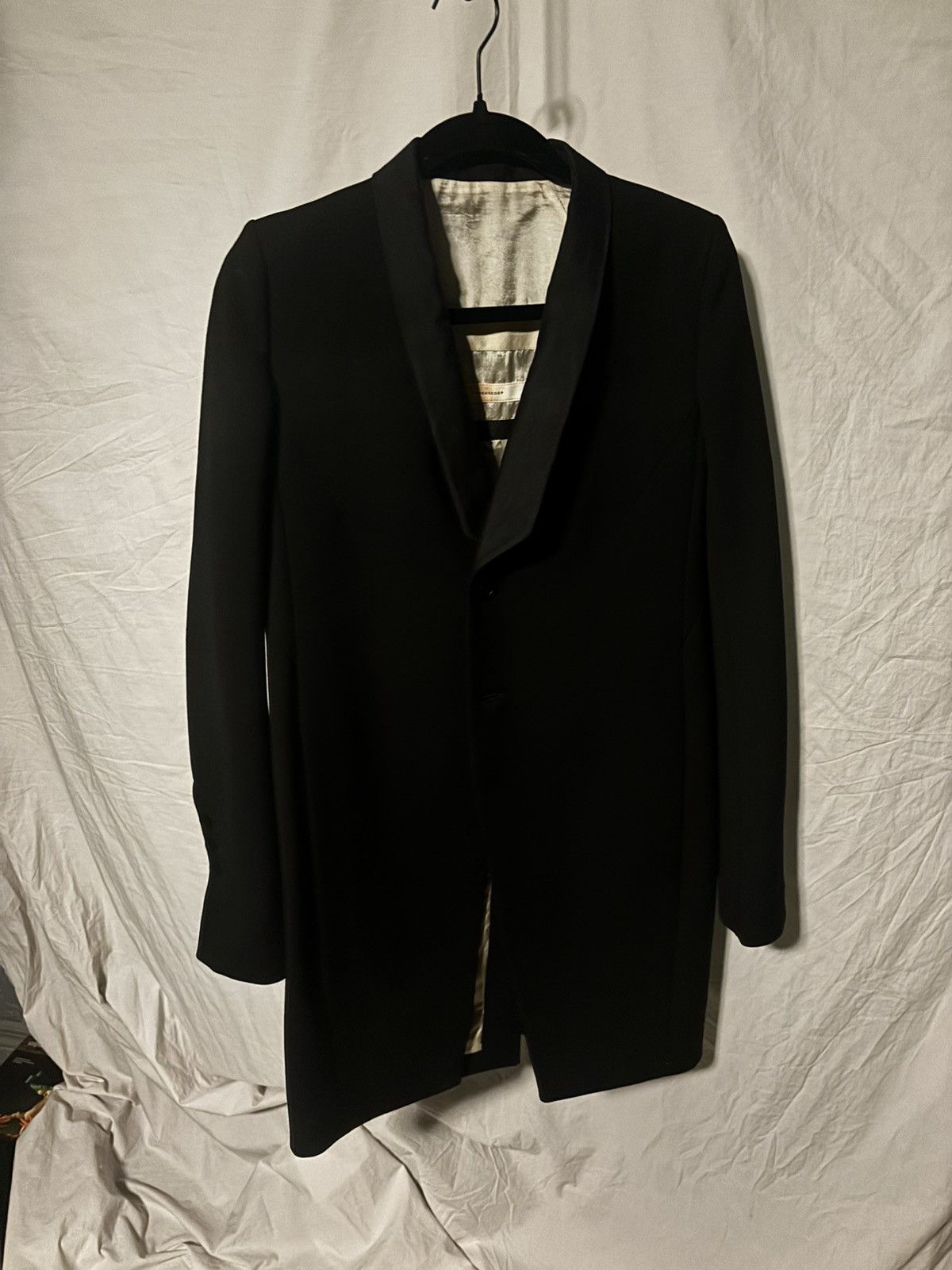 Rick Owens SS17 Walrus “Tusk” Coat. Great condition. Grail lvl item Size US S / EU 44-46 / 1 - 1 Thumbnail