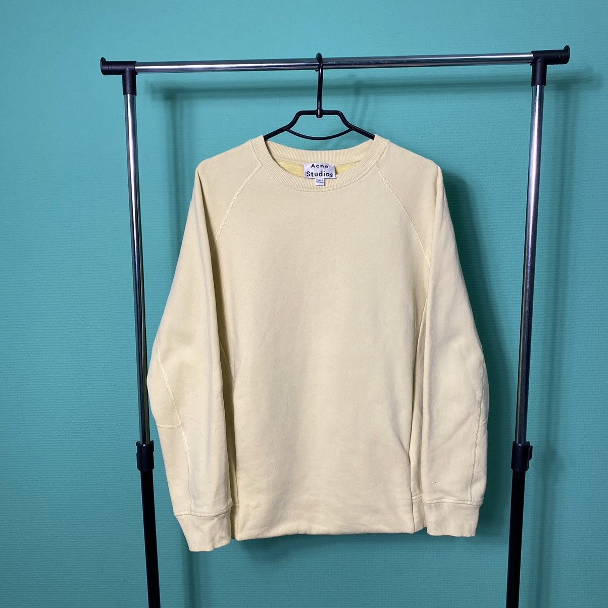 image of Sweatshirt Acne Studios Nikoleta Fl Pus15 in Yellow, Men's (Size Medium)