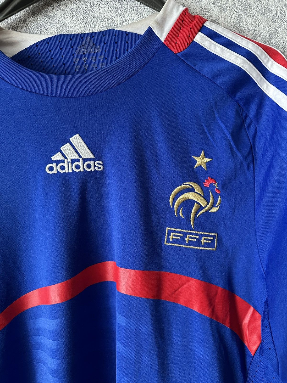 Adidas Mens Vintage Adidas France National Team T Shirt home away Size US L / EU 52-54 / 3 - 2 Thumbnail