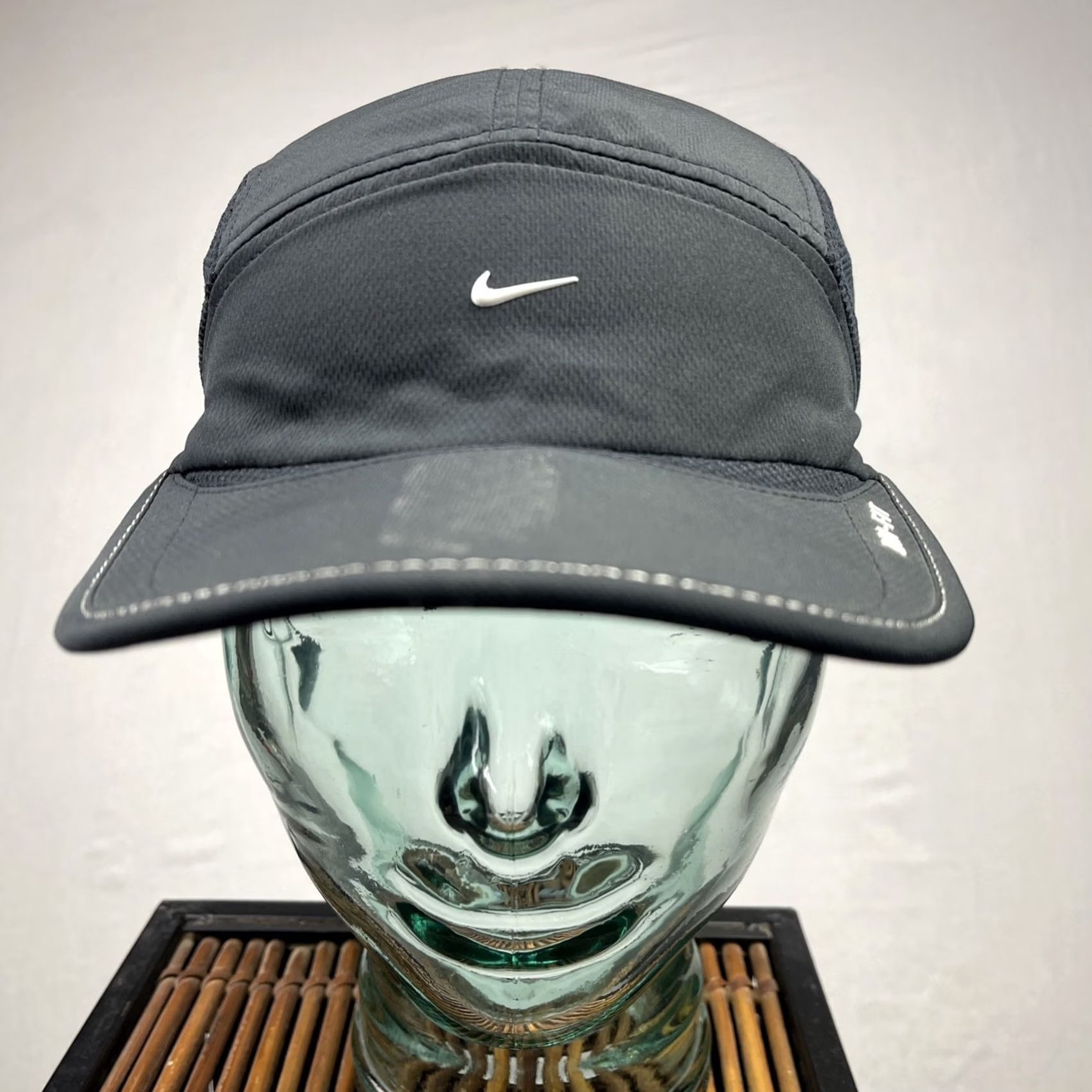 Nike Nike Daybreak Hat Cap Mens Adjustable Black 5 Panel Dri Fit Running Jogging Cap Size ONE SIZE - 2 Thumbnail