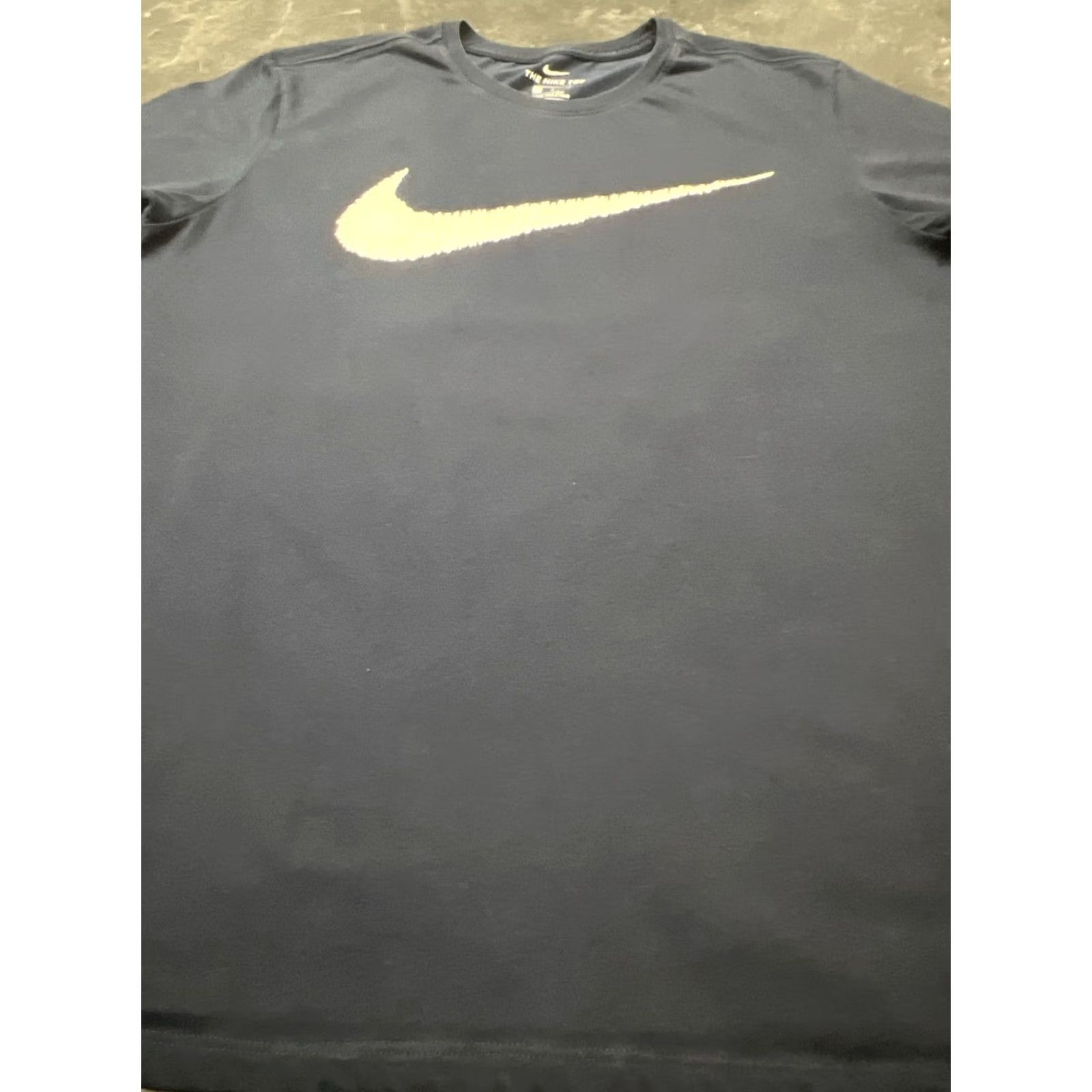 Nike Nike Shirt Mens L Blue Short Sleeve Crew Nike Swoosh Logo 90s Nike Air Max 90s Mens Regular Fit Size US L / EU 52-54 / 3 - 3 Thumbnail