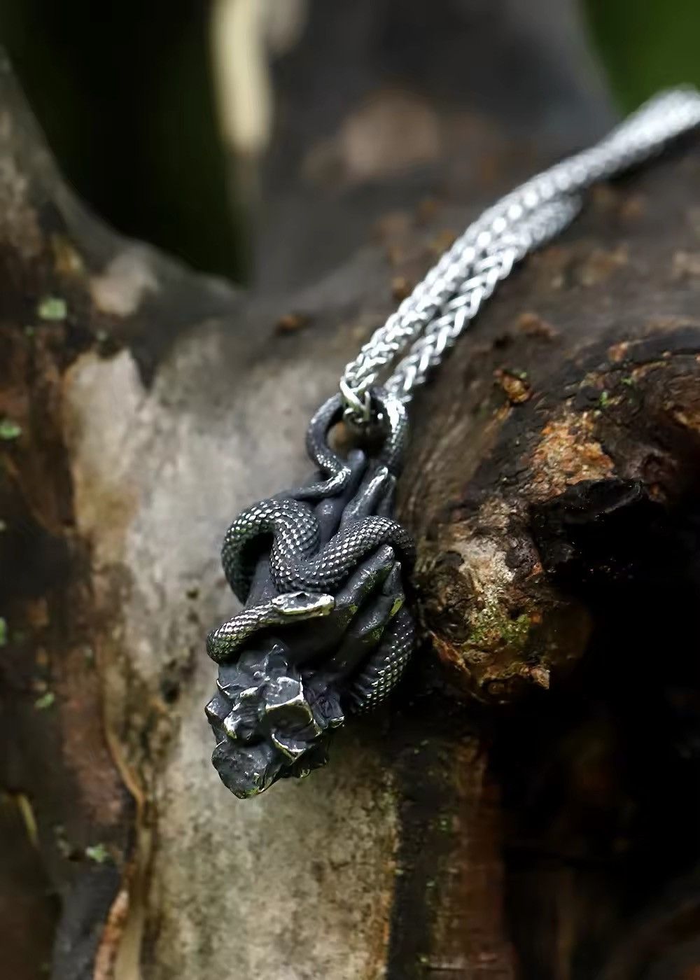 Jewelry Barbed Wire Thorn Rhinestone Cross Pendant Necklaces Size ONE SIZE - 4 Thumbnail