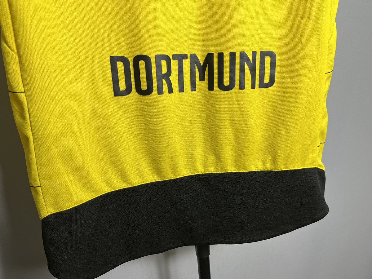 Puma BORUSSIA DORTMUND 2015 2016 HOME FOOTBALL SHIRT JERSEY PUMA Size US S / EU 44-46 / 1 - 13 Thumbnail
