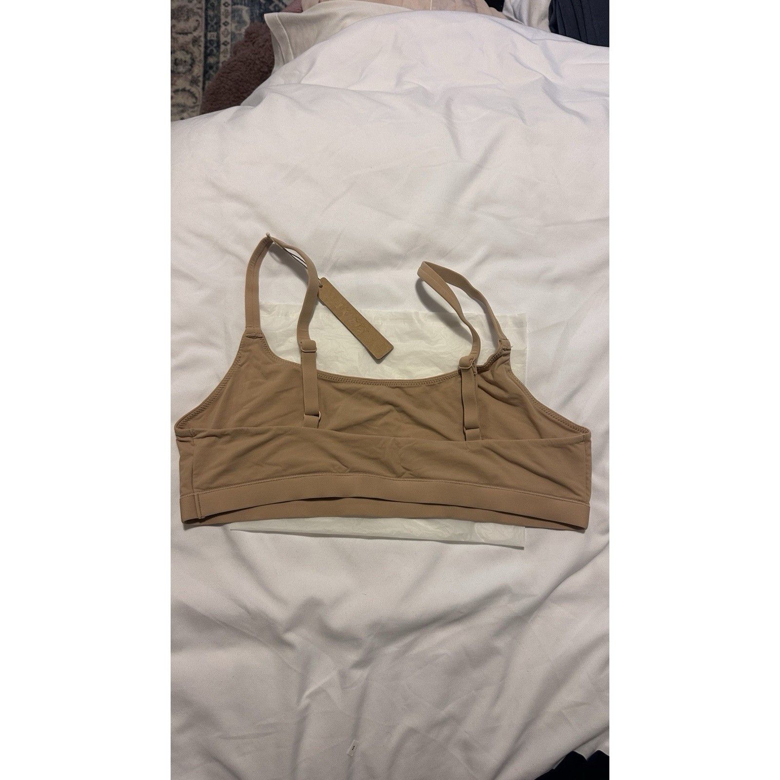 SKIMS NWT SKIMS FITS EVERYBODY SCOOP BRALETTE Size ONE SIZE - 2 Thumbnail