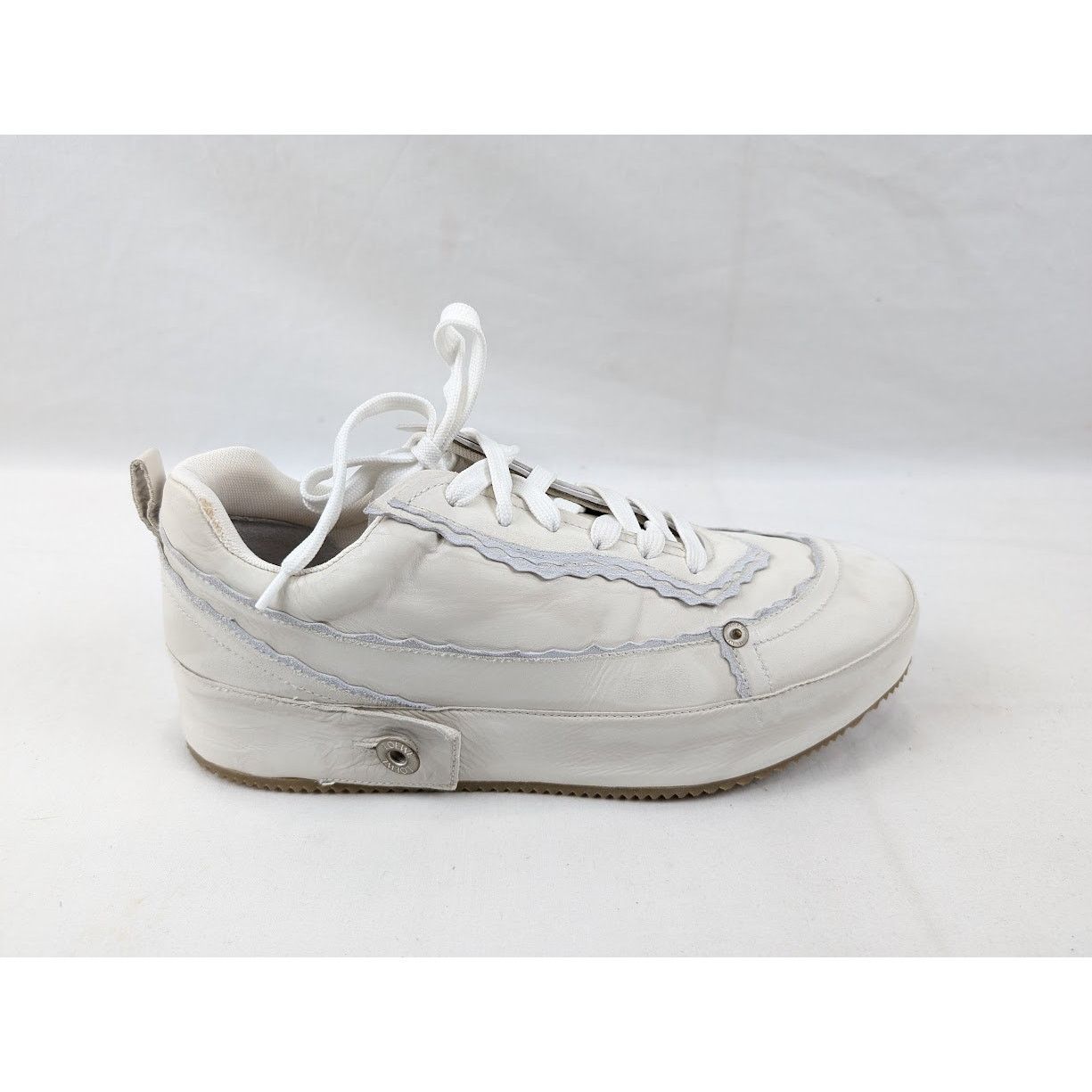 Loewe o1rshd1 Low-Top Leather Sneakers in White Size US 10 / EU 43 - 1 Thumbnail