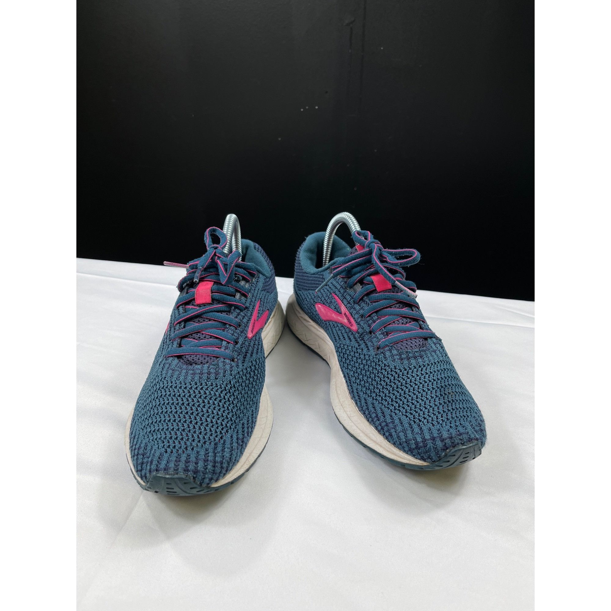 Brooks Brooks Womens Blue Pink Revel 3 Running Shoes Size 8 SKU 745 Size US 8 / IT 38 - 1 Thumbnail