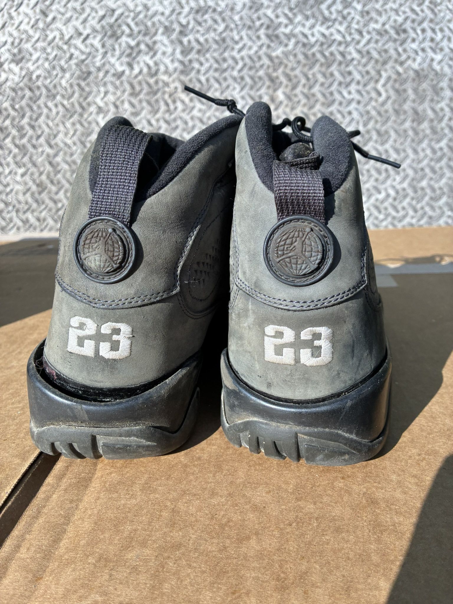 Jordan Brand Nike Air Jordan 9 Retro "Anthracite" 2015 302370-013 Size US 13 / EU 46 - 3 Thumbnail