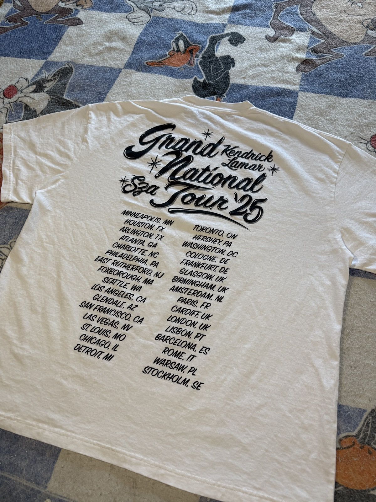 Band Tees Kendrick Lamar grand national tour tee Size US XL / EU 56 / 4 - 4 Thumbnail