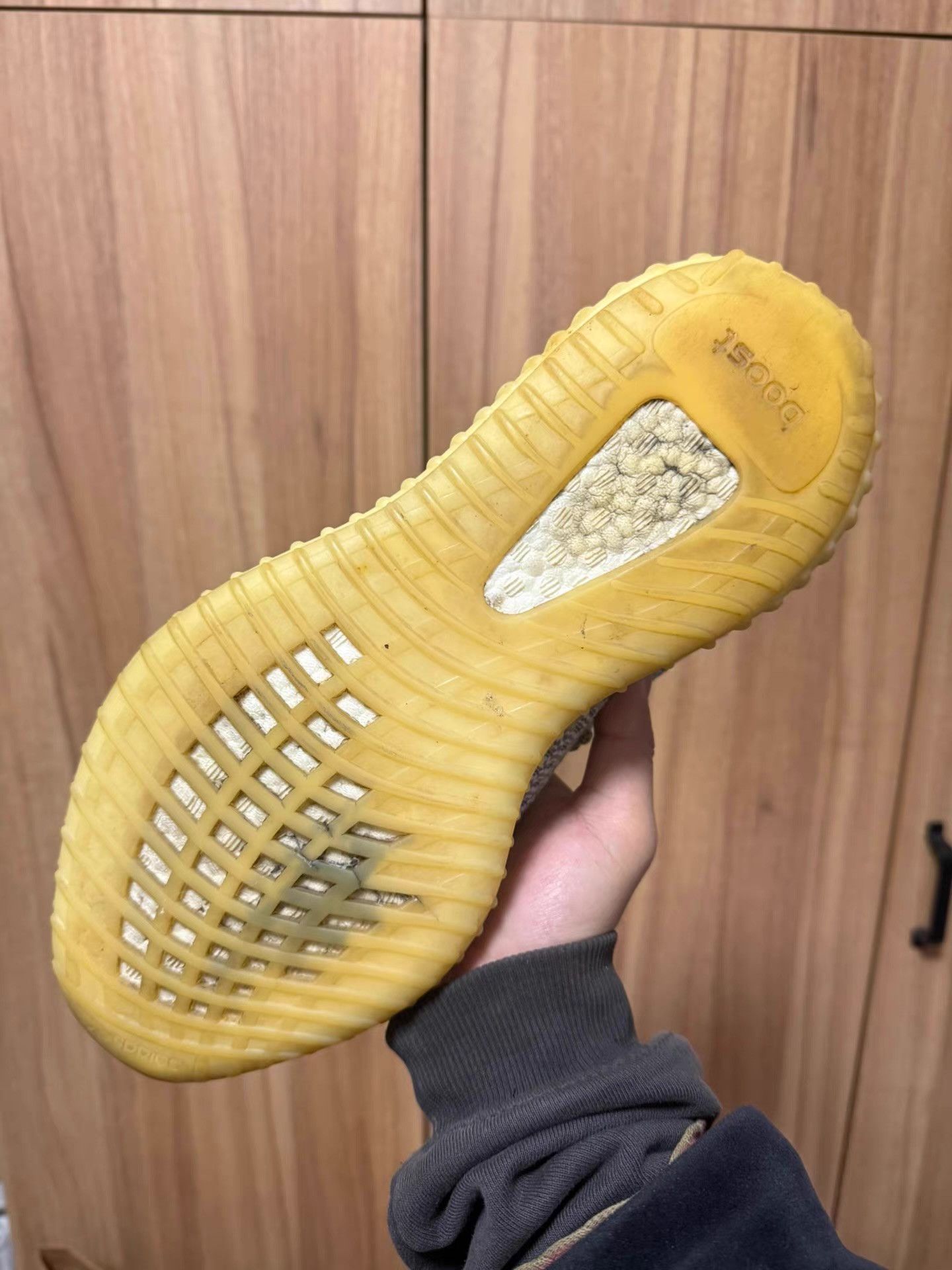 Adidas Adidas Yeezy Boost 350 V2 Angel Ｑ20 Size US 10.5 / EU 43-44 - 7 Thumbnail