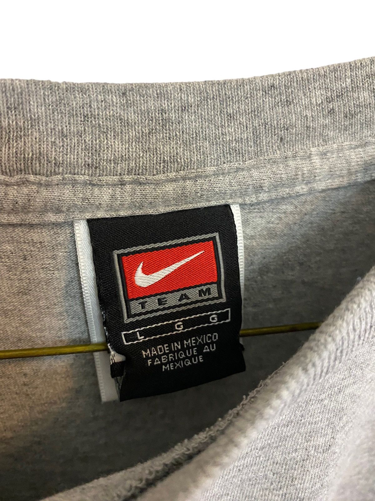 NFL Vintage Nike Team NFL Denver Broncos Football Box Logo Tee Size US L / EU 52-54 / 3 - 5 Thumbnail