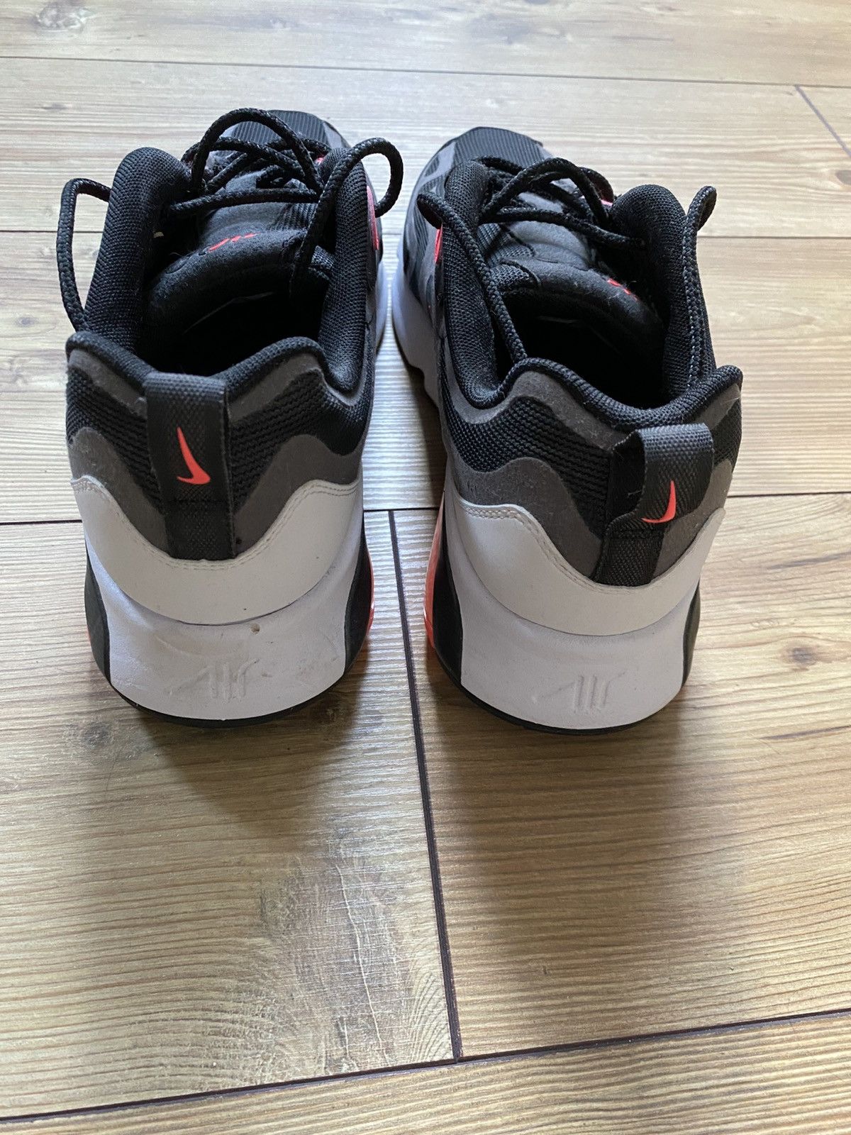 Nike Nike Airmax Air200 Size US 11 / EU 44 - 4 Thumbnail